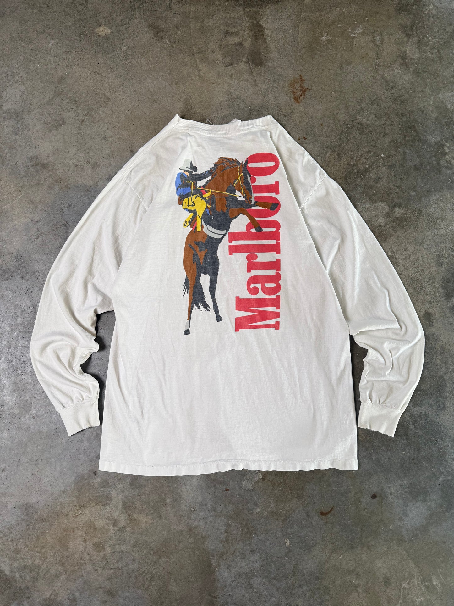 (XL) Vintage Marlboro Long-Sleeve Tee