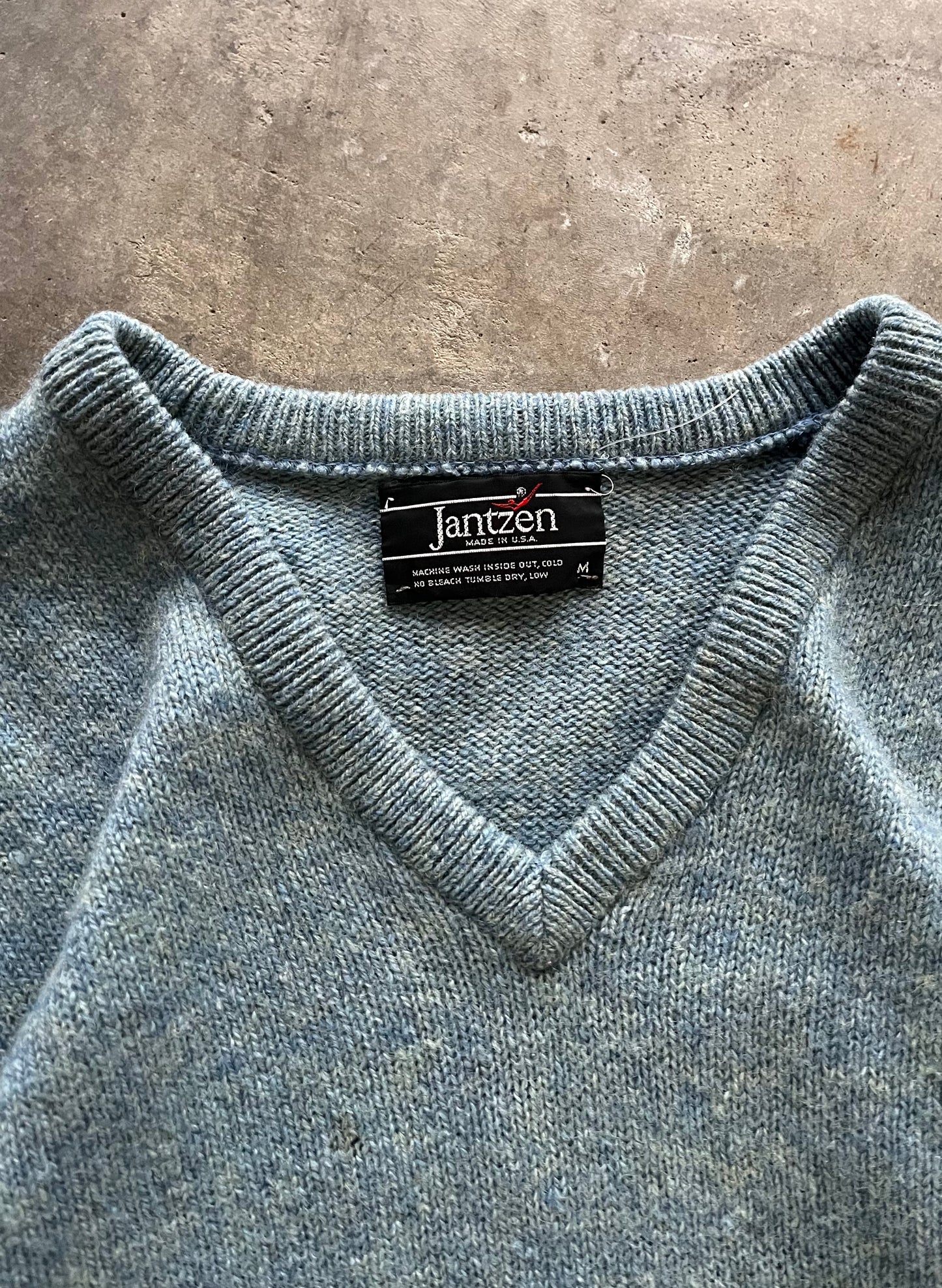 (M) Vintage Jantzen Knit Sweater