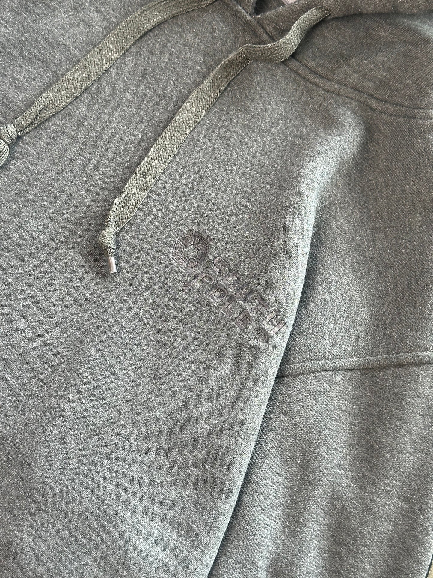 (M) 00s SouthPole Hoodie