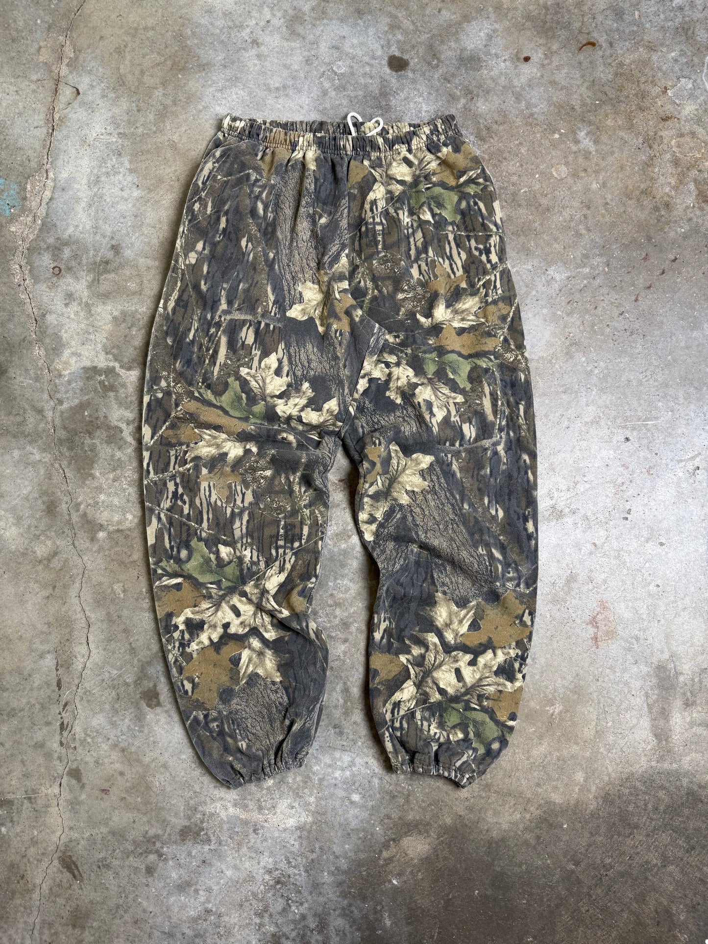 (L) Vintage Mossy Oak Camo Sweatpants