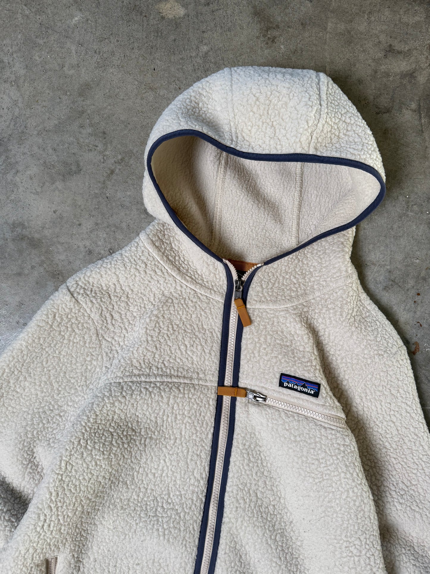 (M) 00s Patagonia Fleeced Hoodie