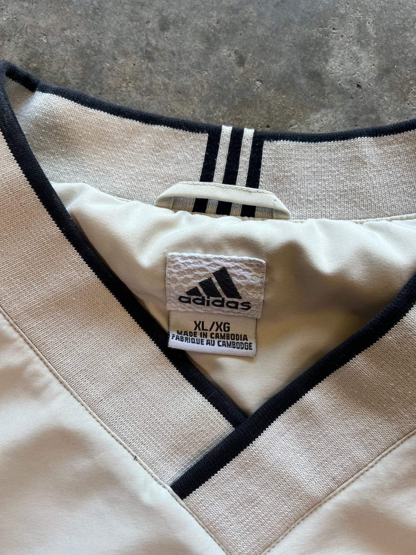 (XL) Vintage Adidas Windbreaker