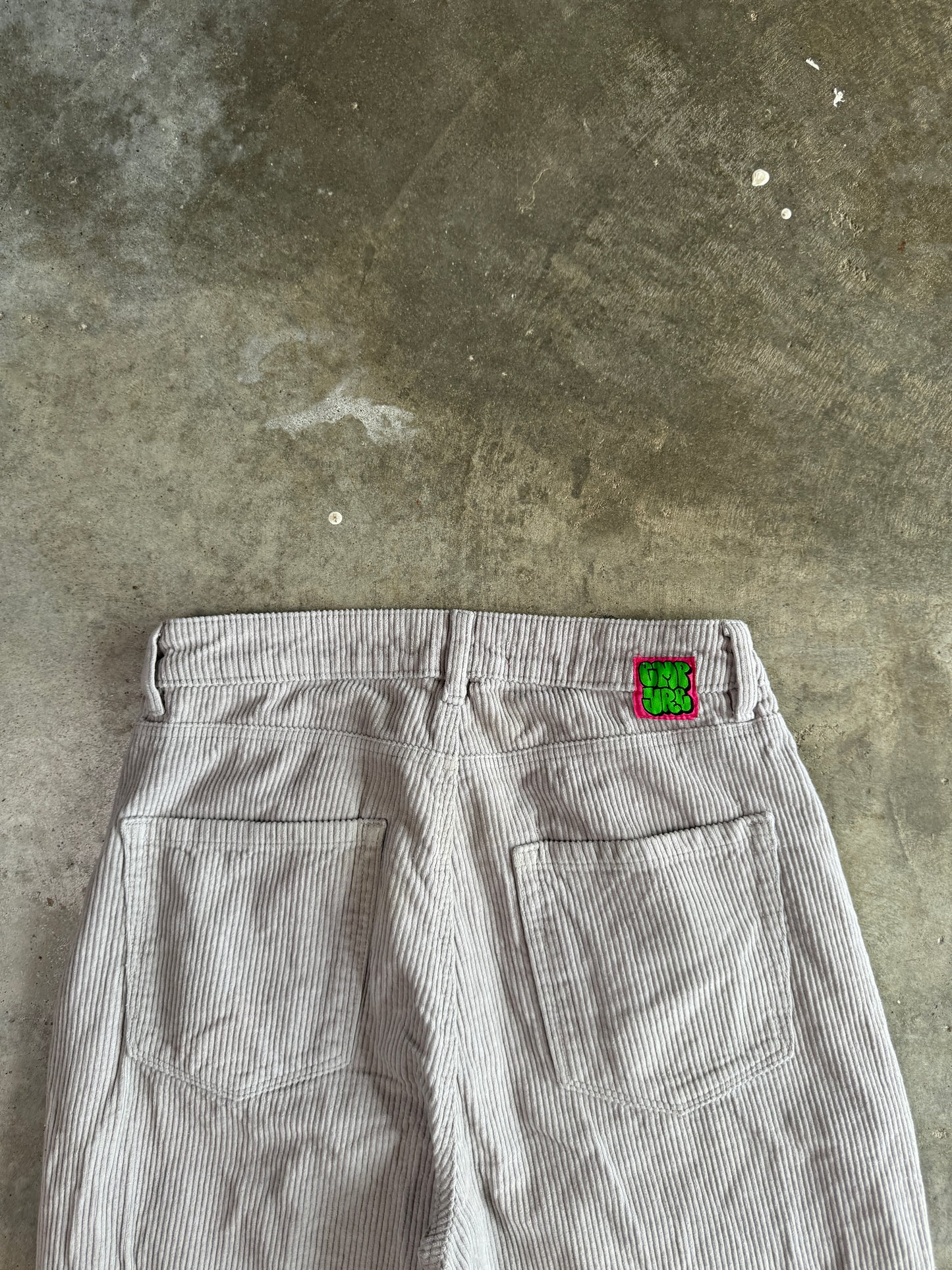 (32 x 32) Empyre Corduroy Pants