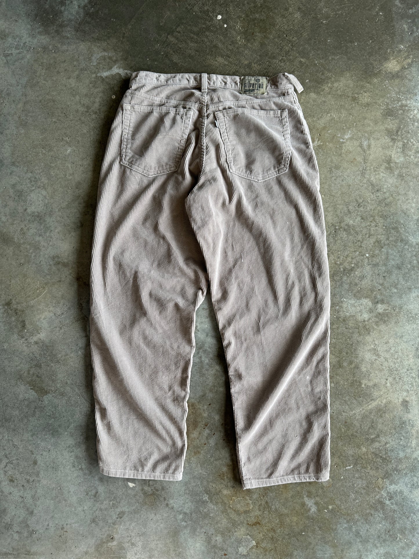 (33 x 30) Levi Silvertab Corduroy Baggy Pants