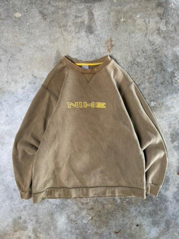 (L) Vintage Nike Sweatshirt