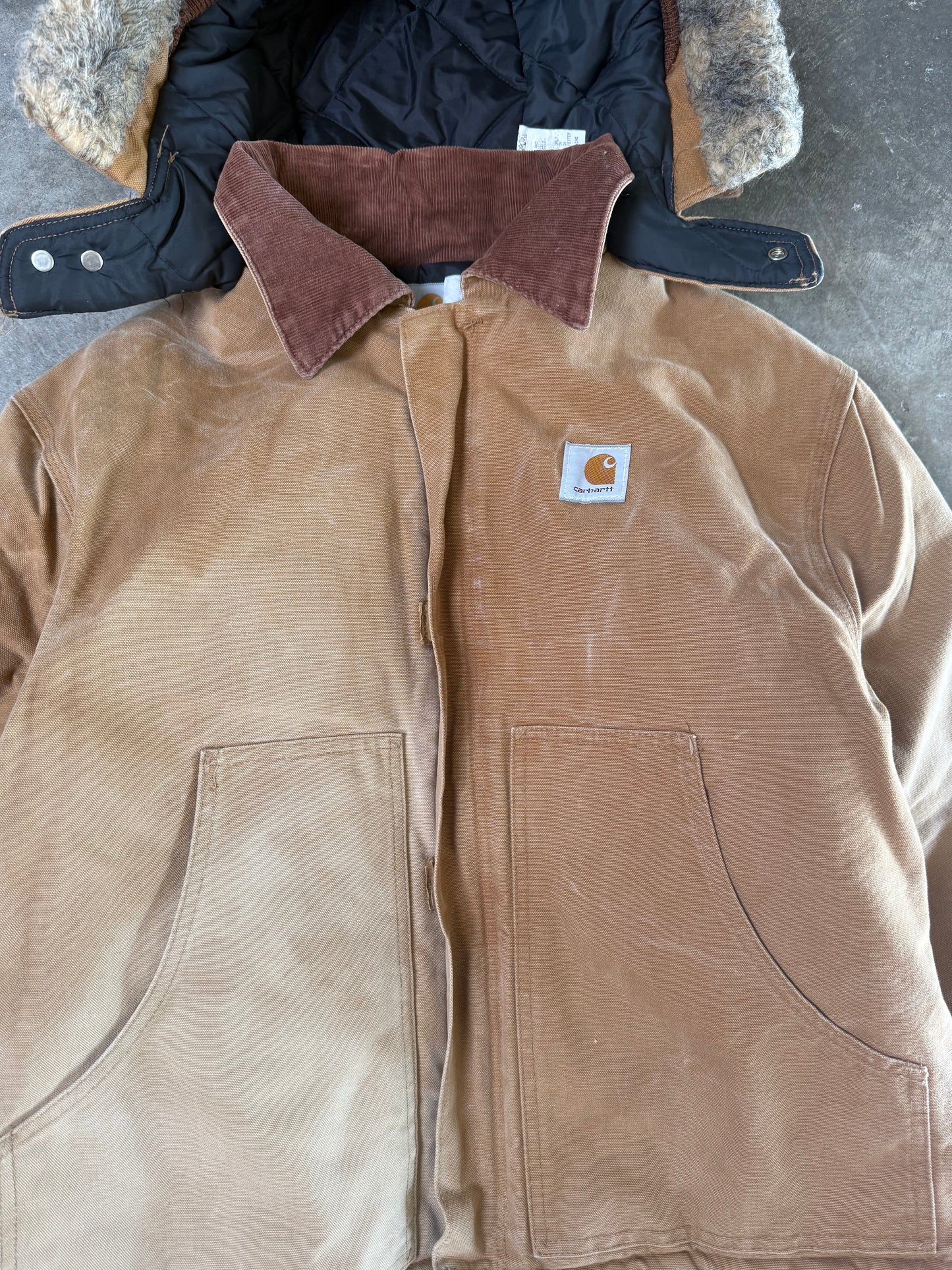 (L) Carhartt Attachable-Hood Jacket