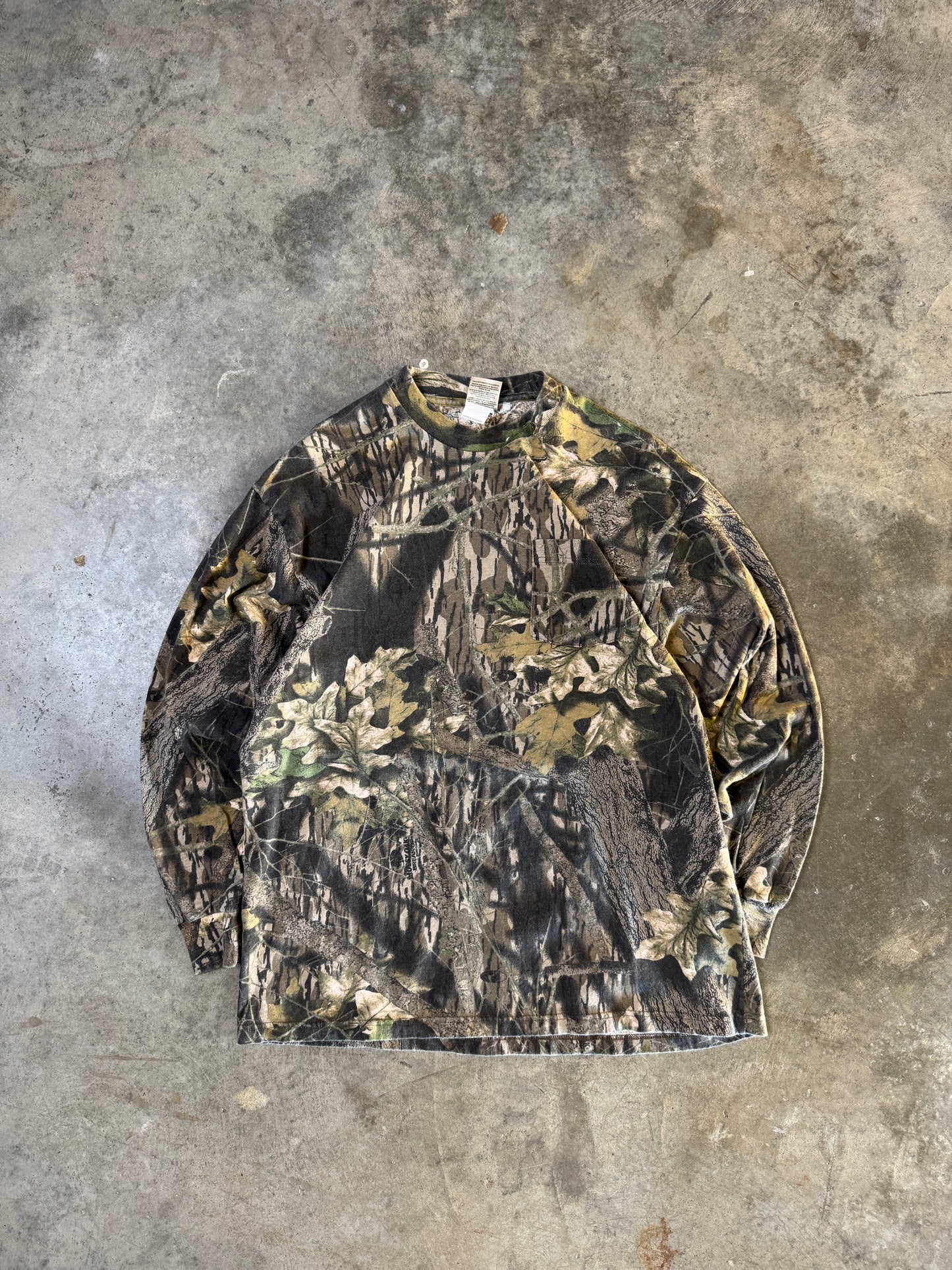 (XL) 00s Jerzees Camo Longsleeve