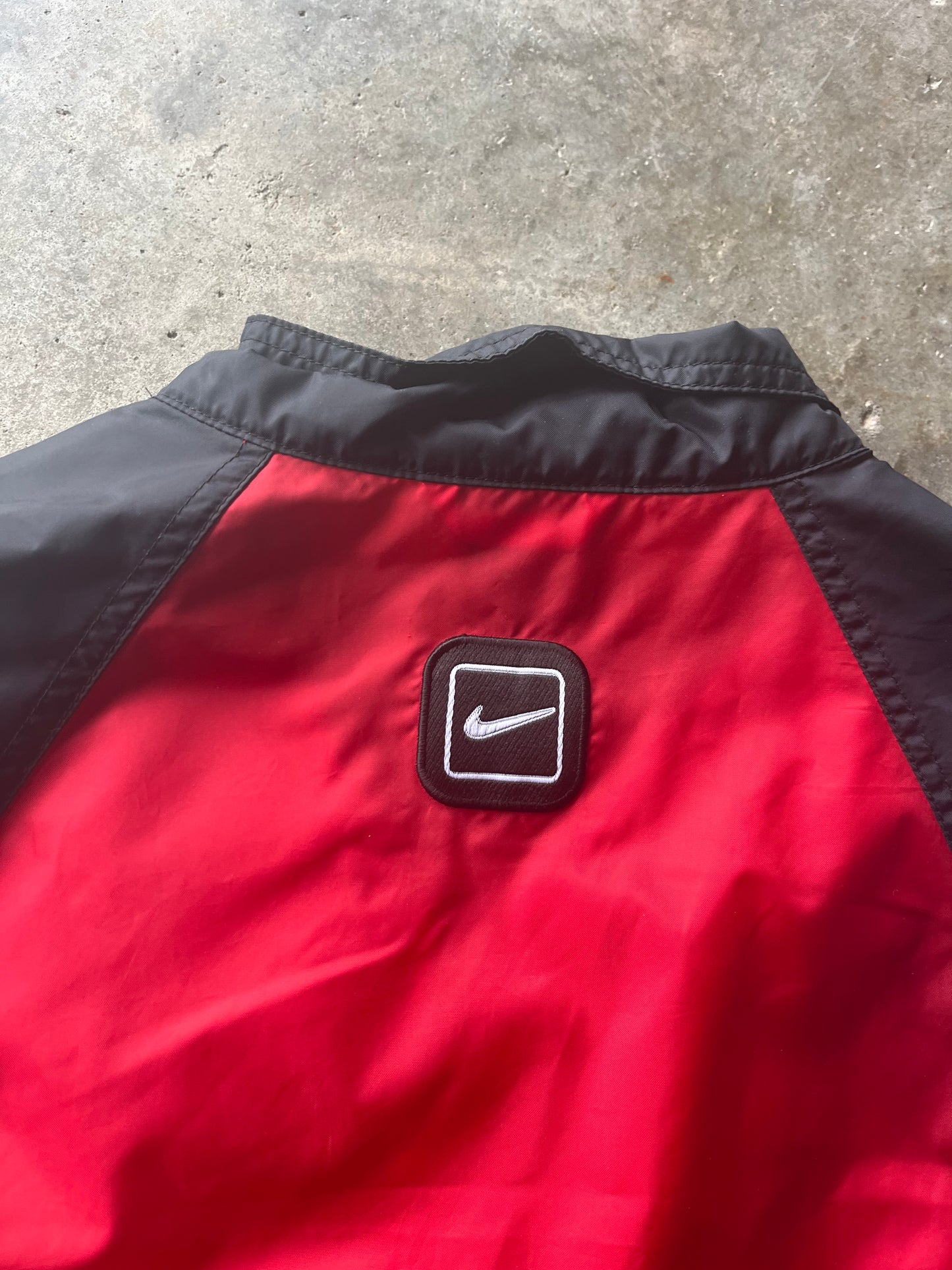 (M) 00s Nike Windbreaker