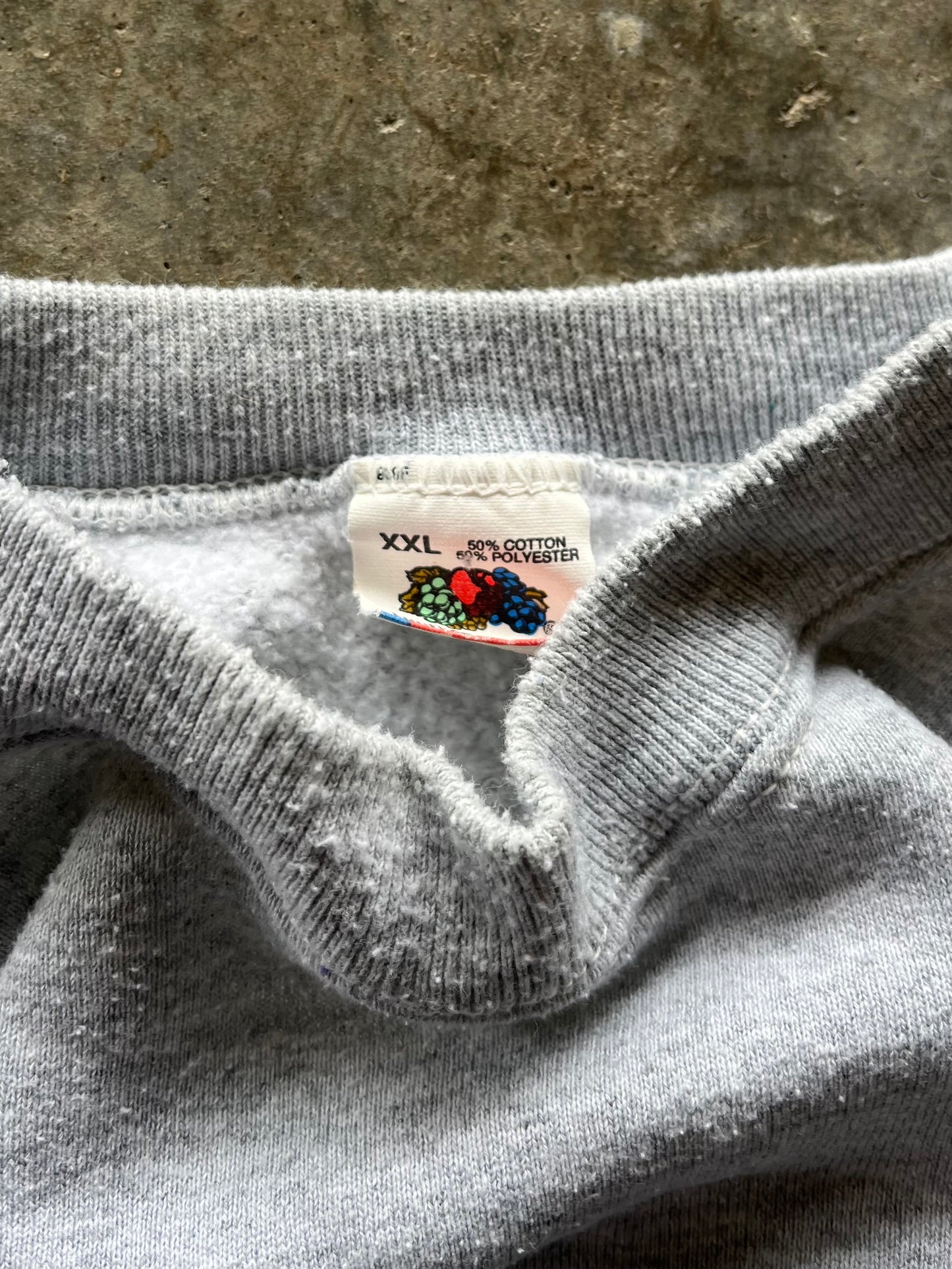 (XXL) Vintage Fruit of the Loom Grey Sweatshirt