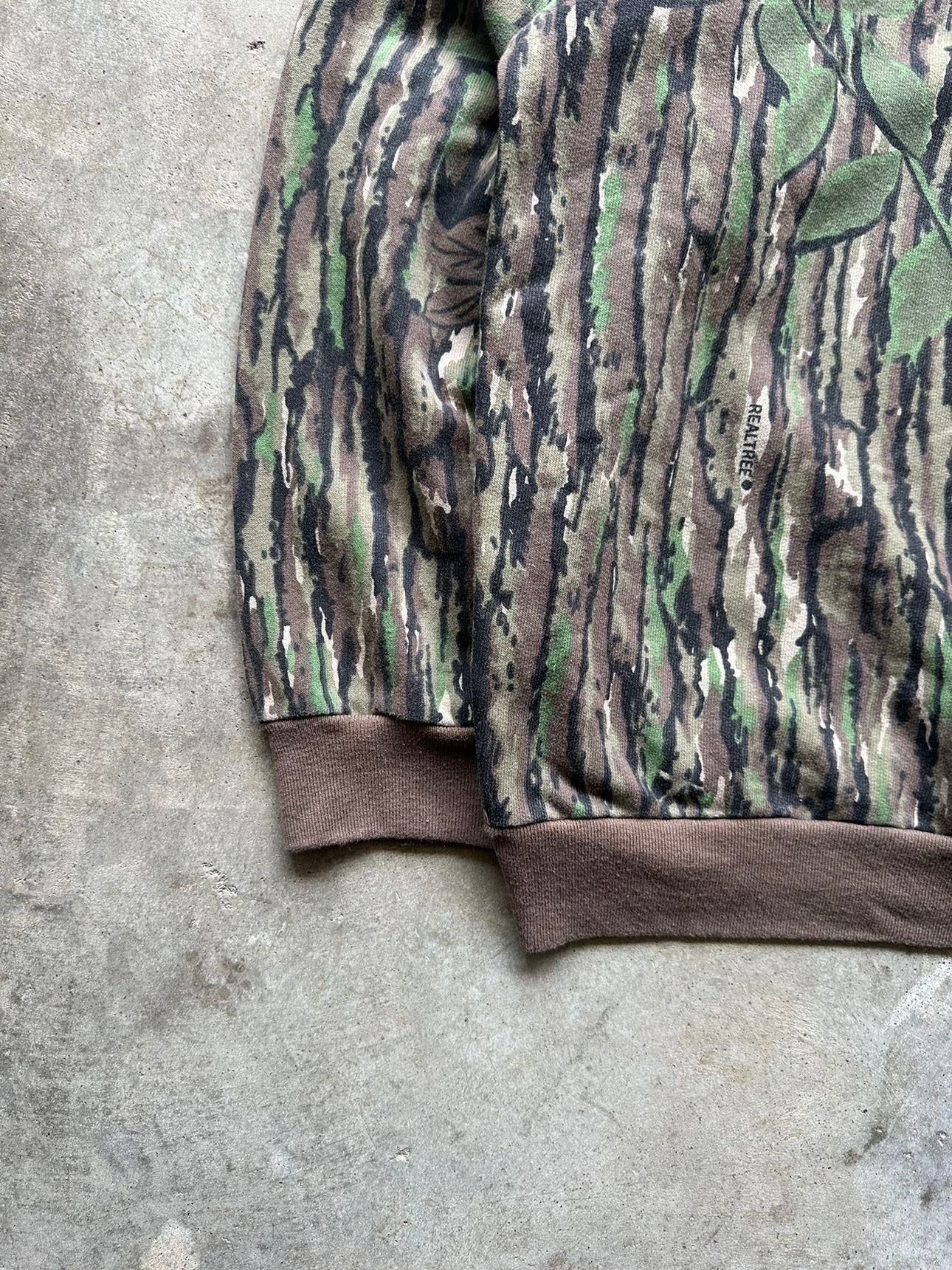 (XL) Vintage Camo Sweatshirt