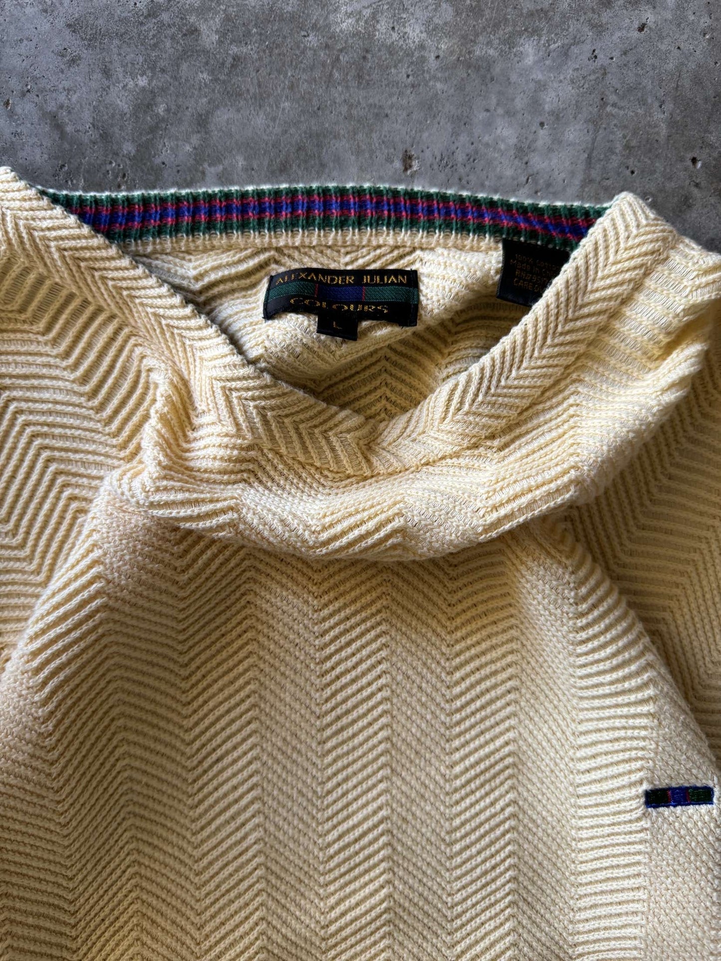 (L) 00s Alexander Julian Sweater