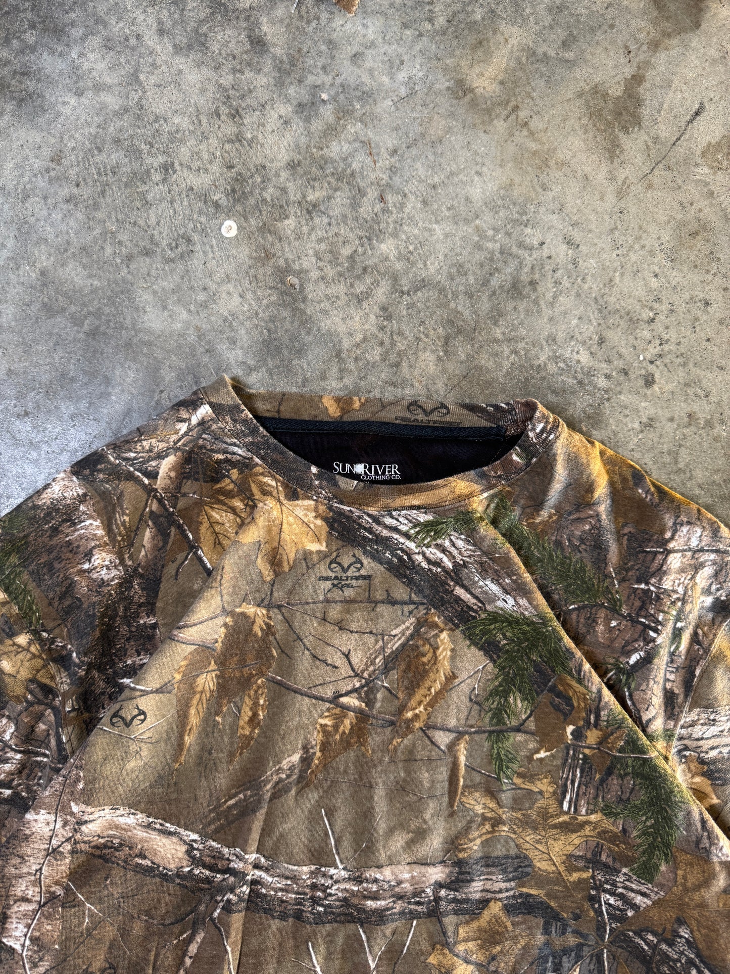 (XL) 00s Sunriver Camo Tee