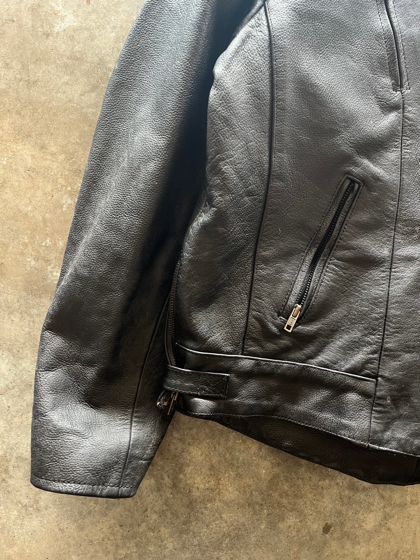 (L) Vintage Leather Biker Jacket