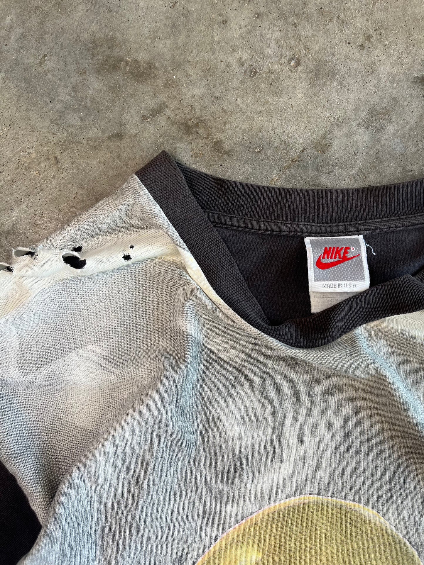 (L) Vintage Jordan x Nike AOP Tee