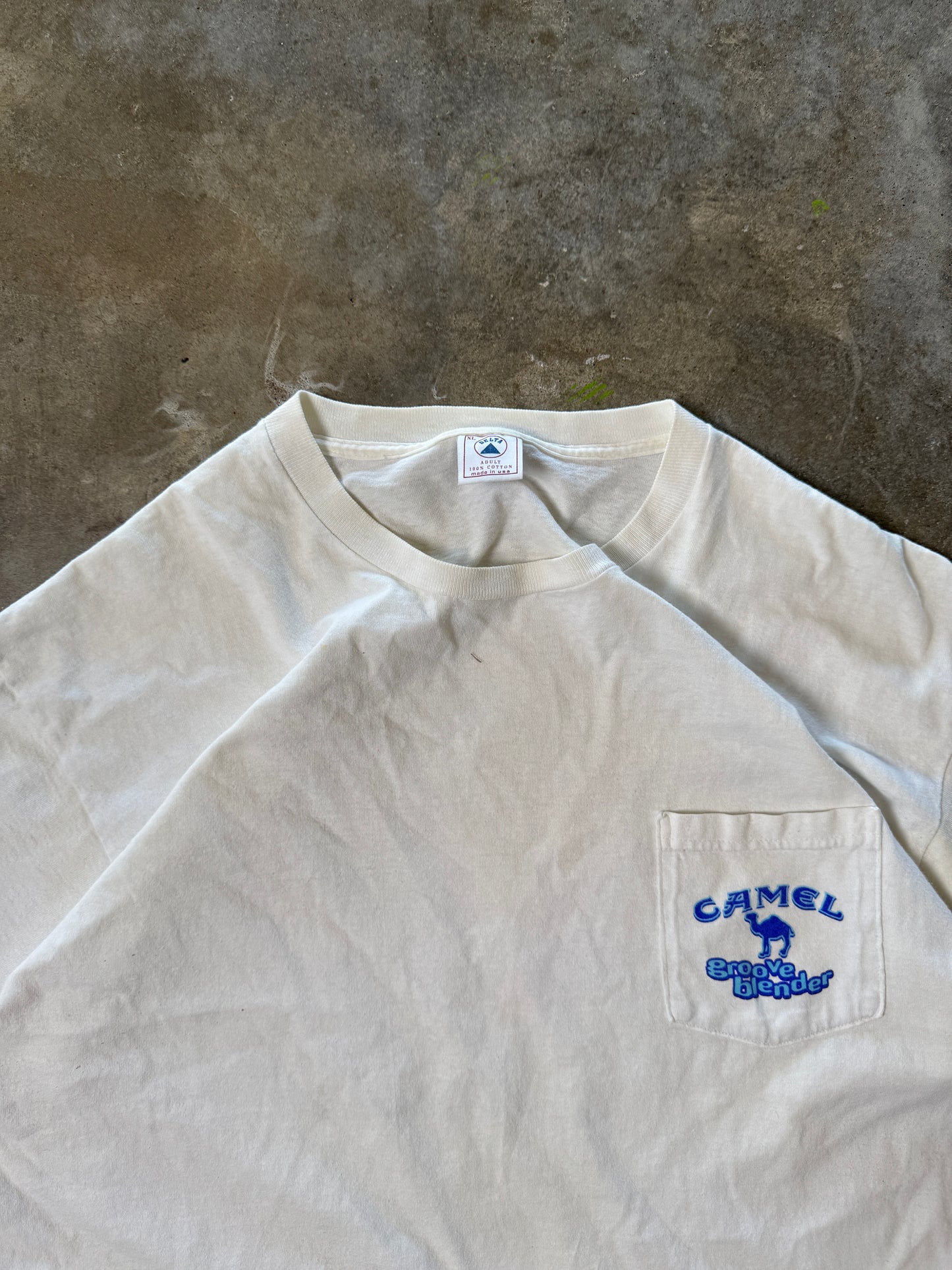 (XL) 1996 Camel Groove Blender Tee