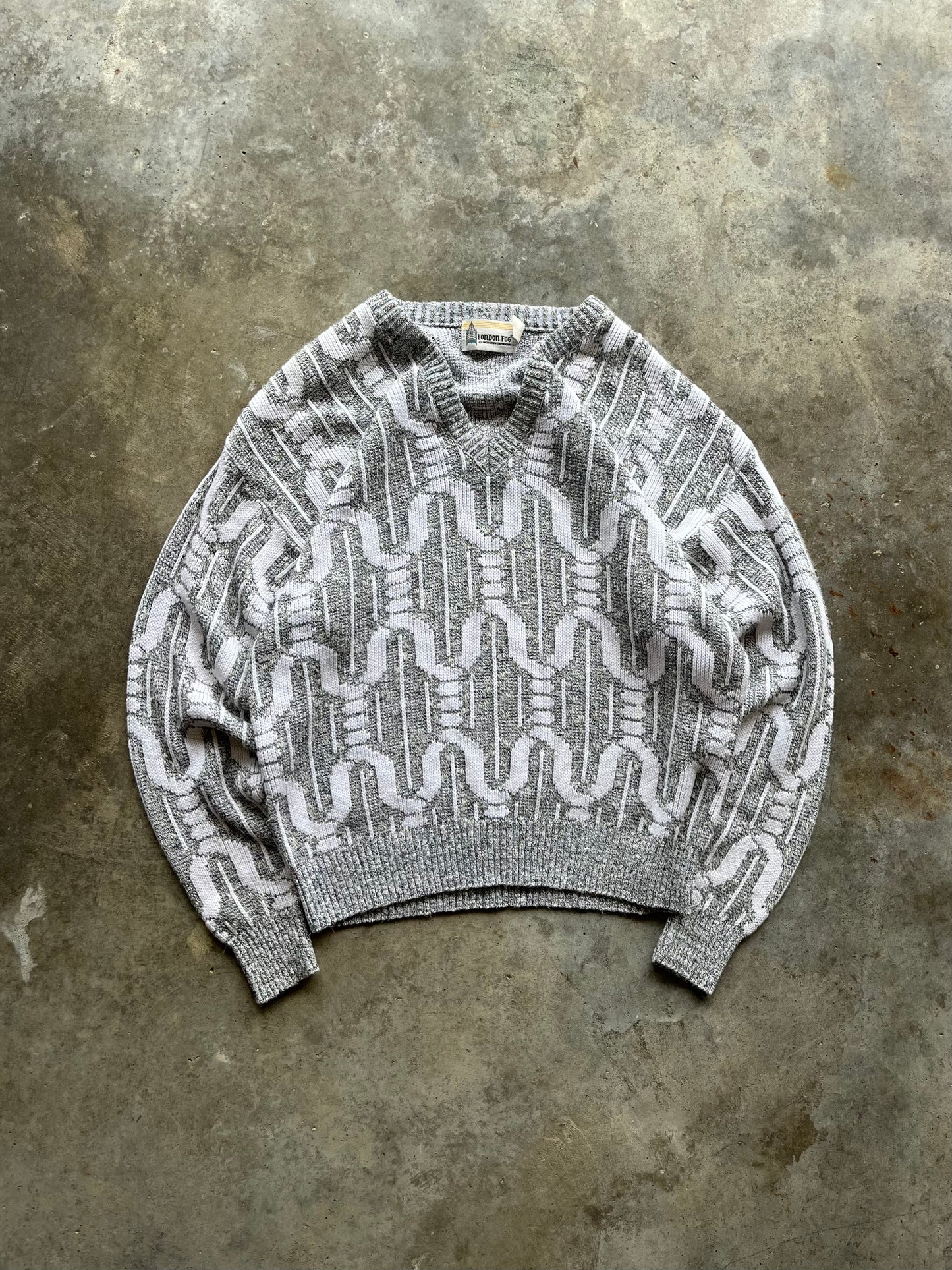 (L) 00s Heavyweight Knit Sweater