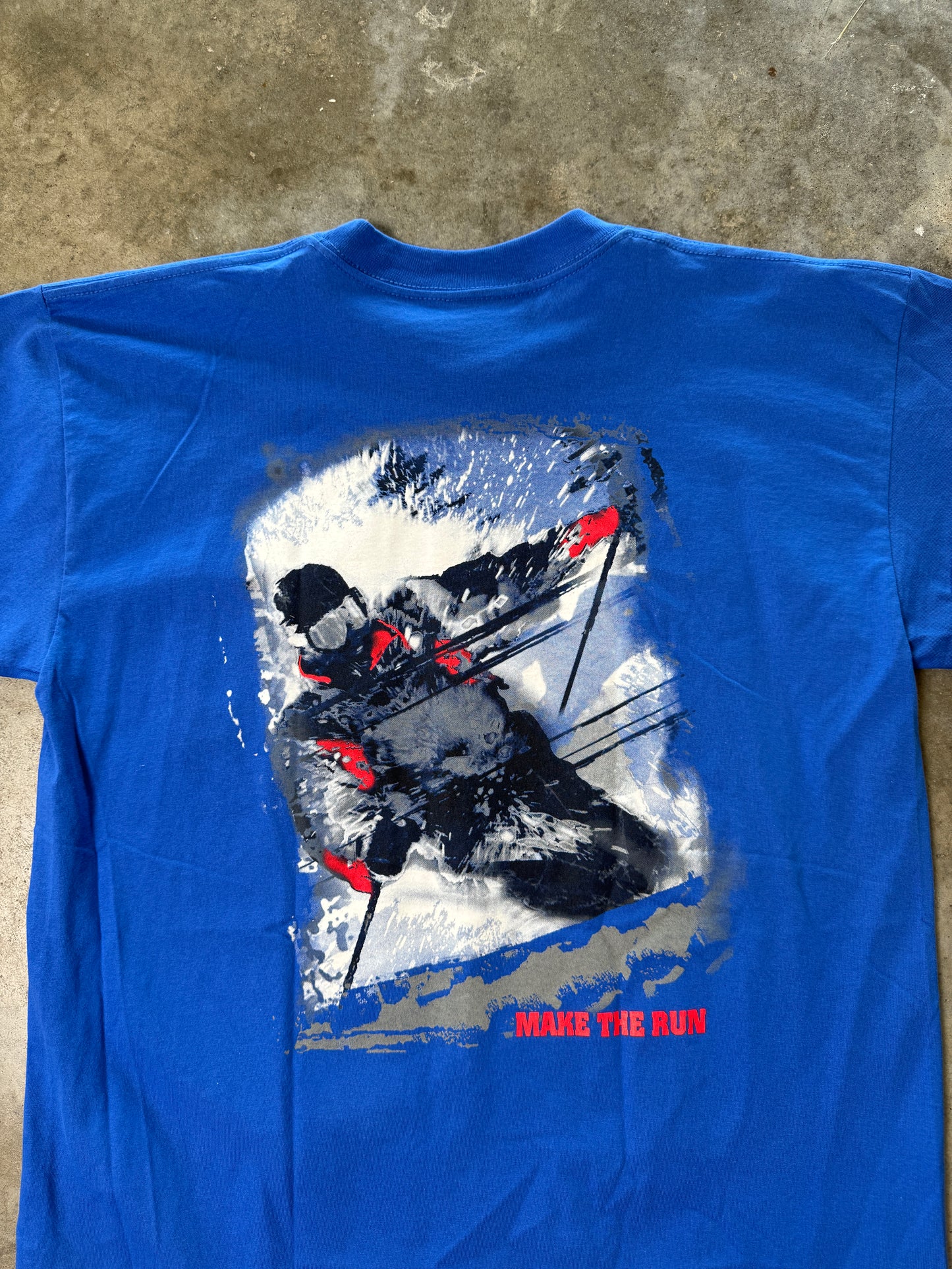 (XL) Vintage Marlboro Ski Tee