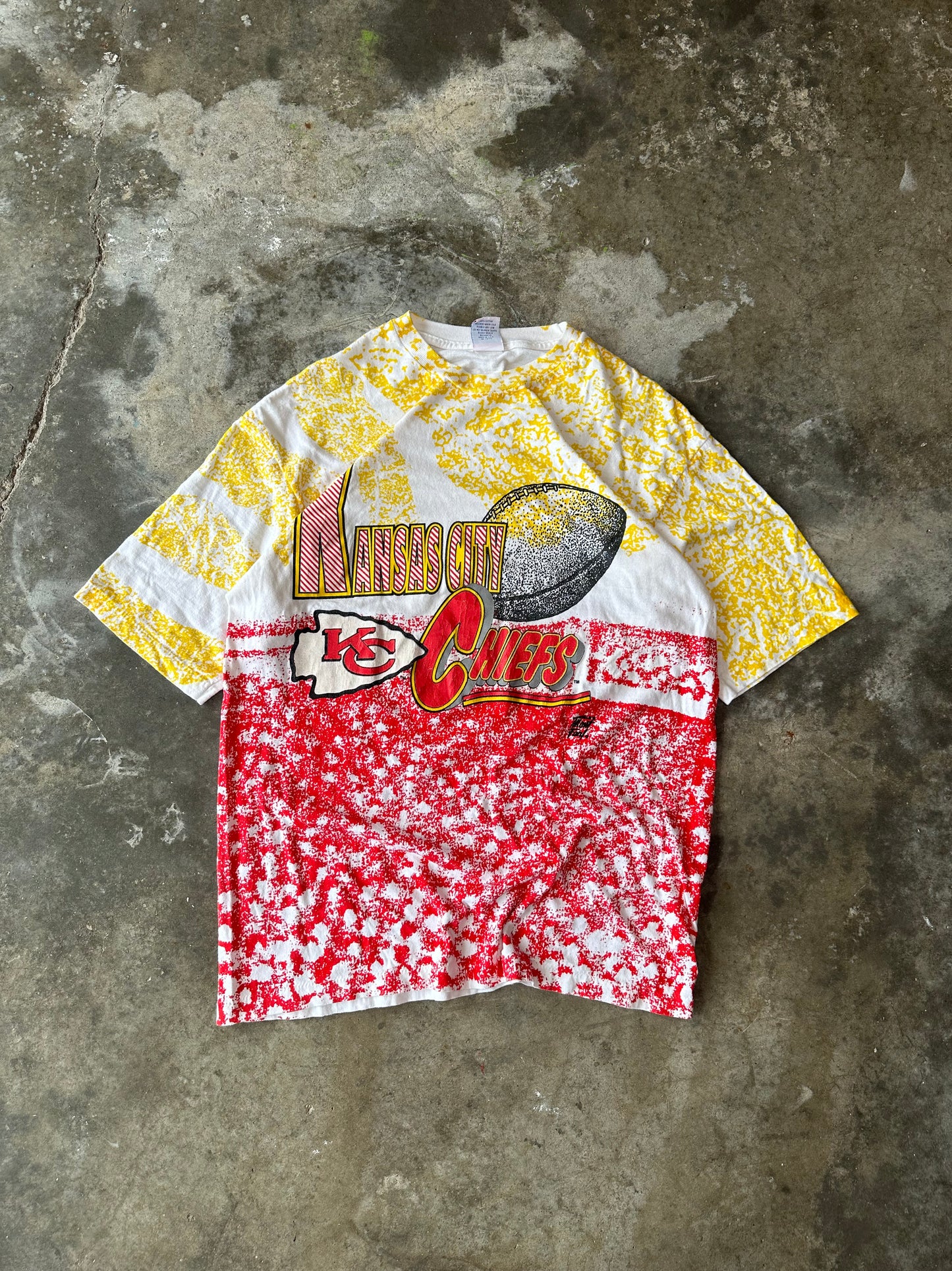 (XL) Vintage KC Chiefs AOP Tee