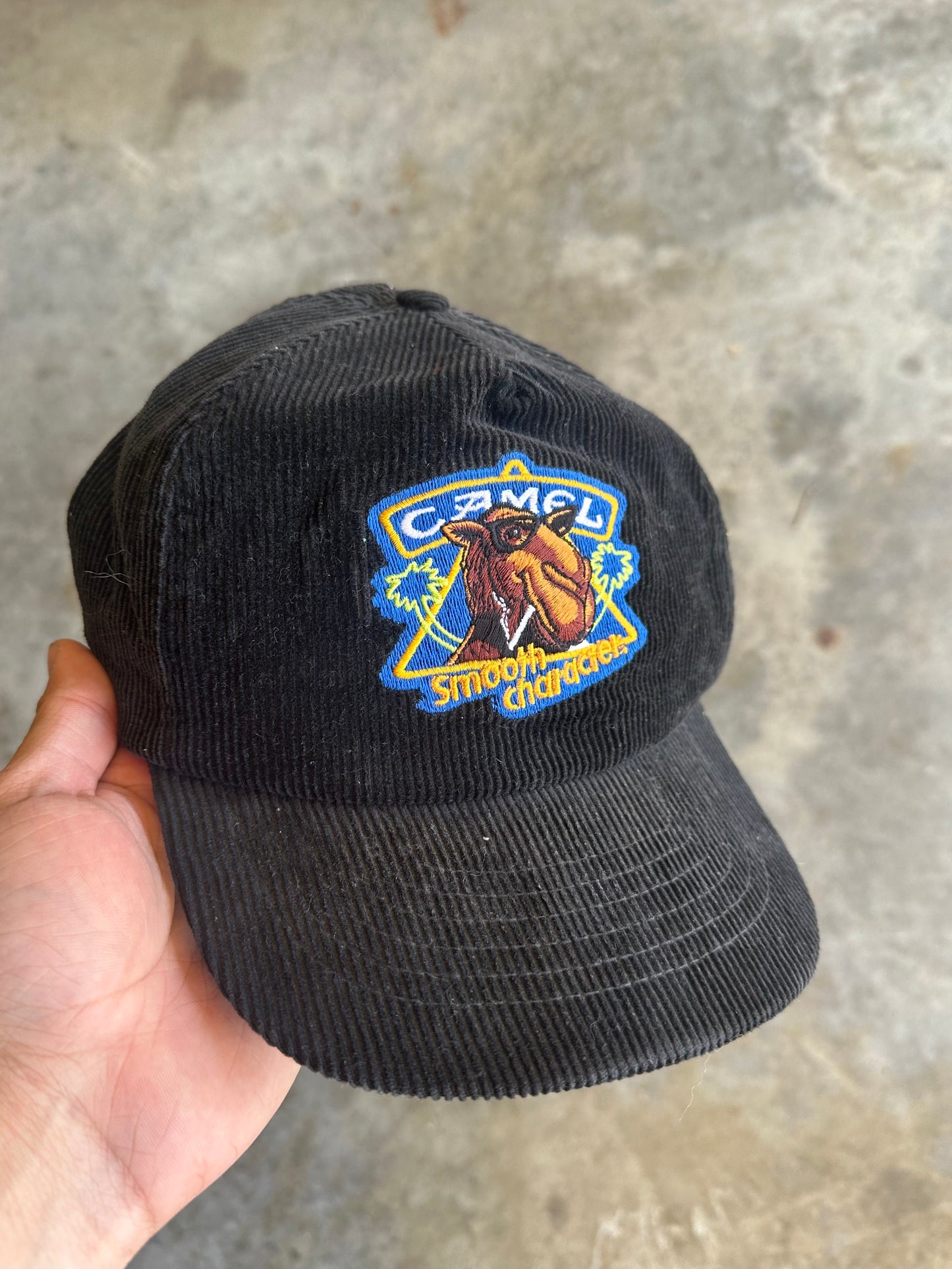 (OS) Vintage Camel Hat