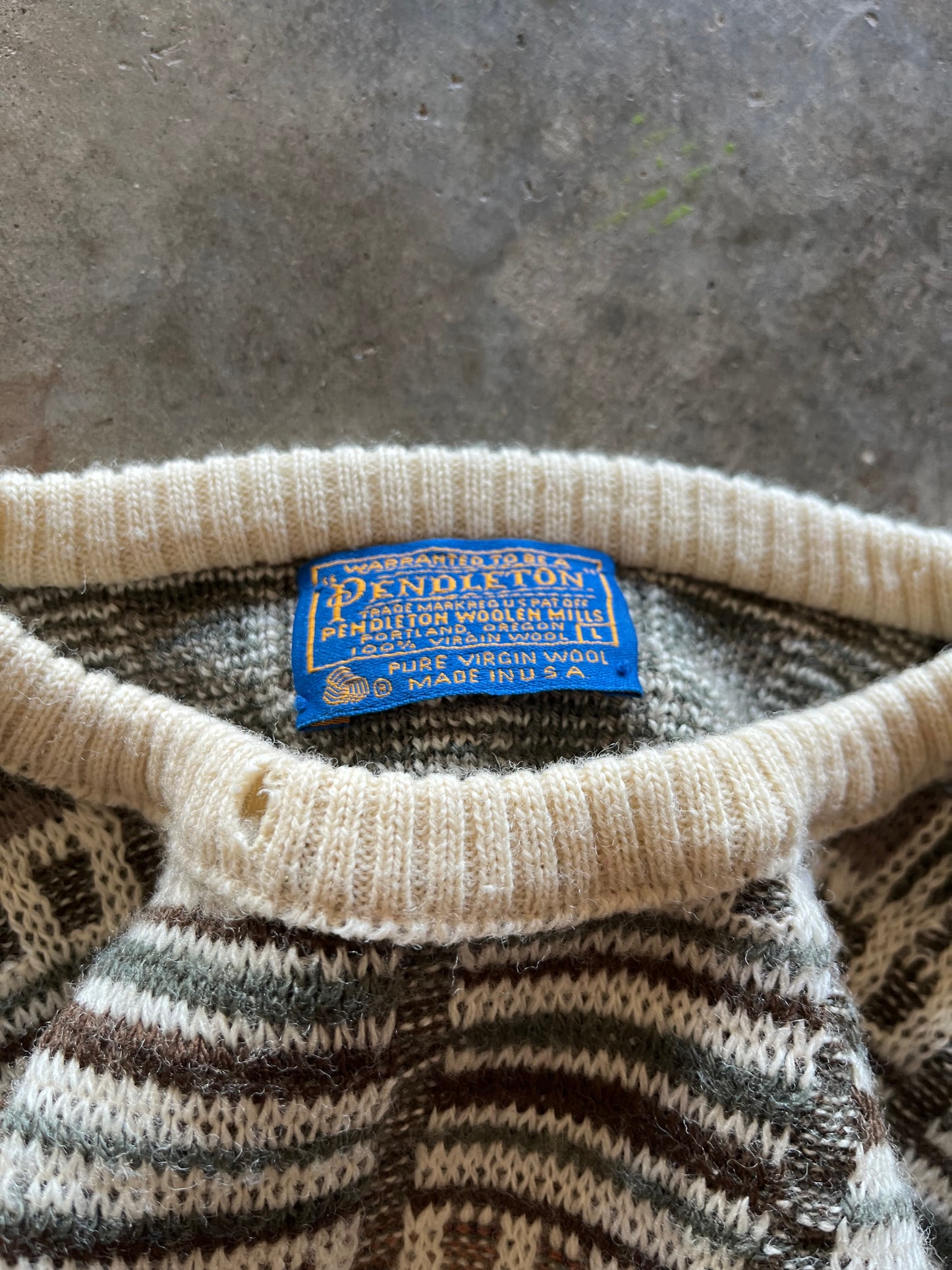 (L) Vintage Pendleton Knit Sweater