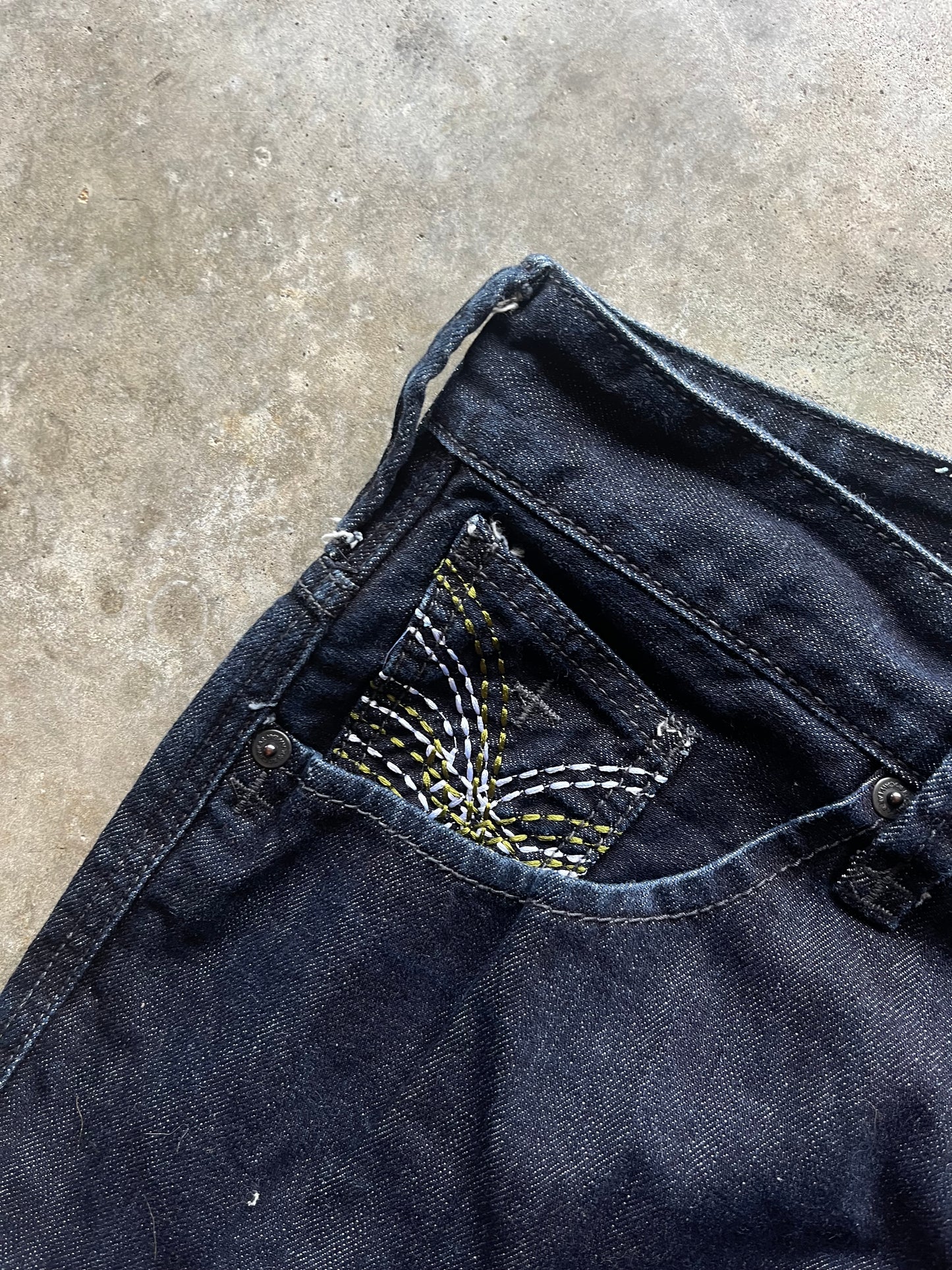 (38) Roca Wear Denim Jorts