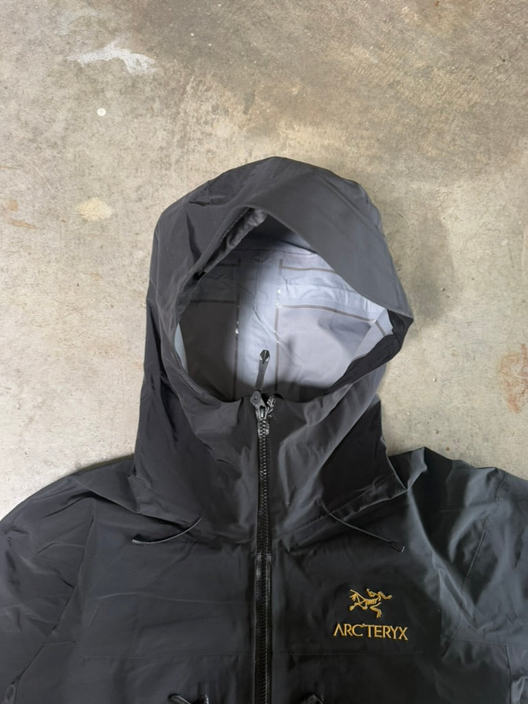 (XL) 00s Arcteryx Black Rain Jacket