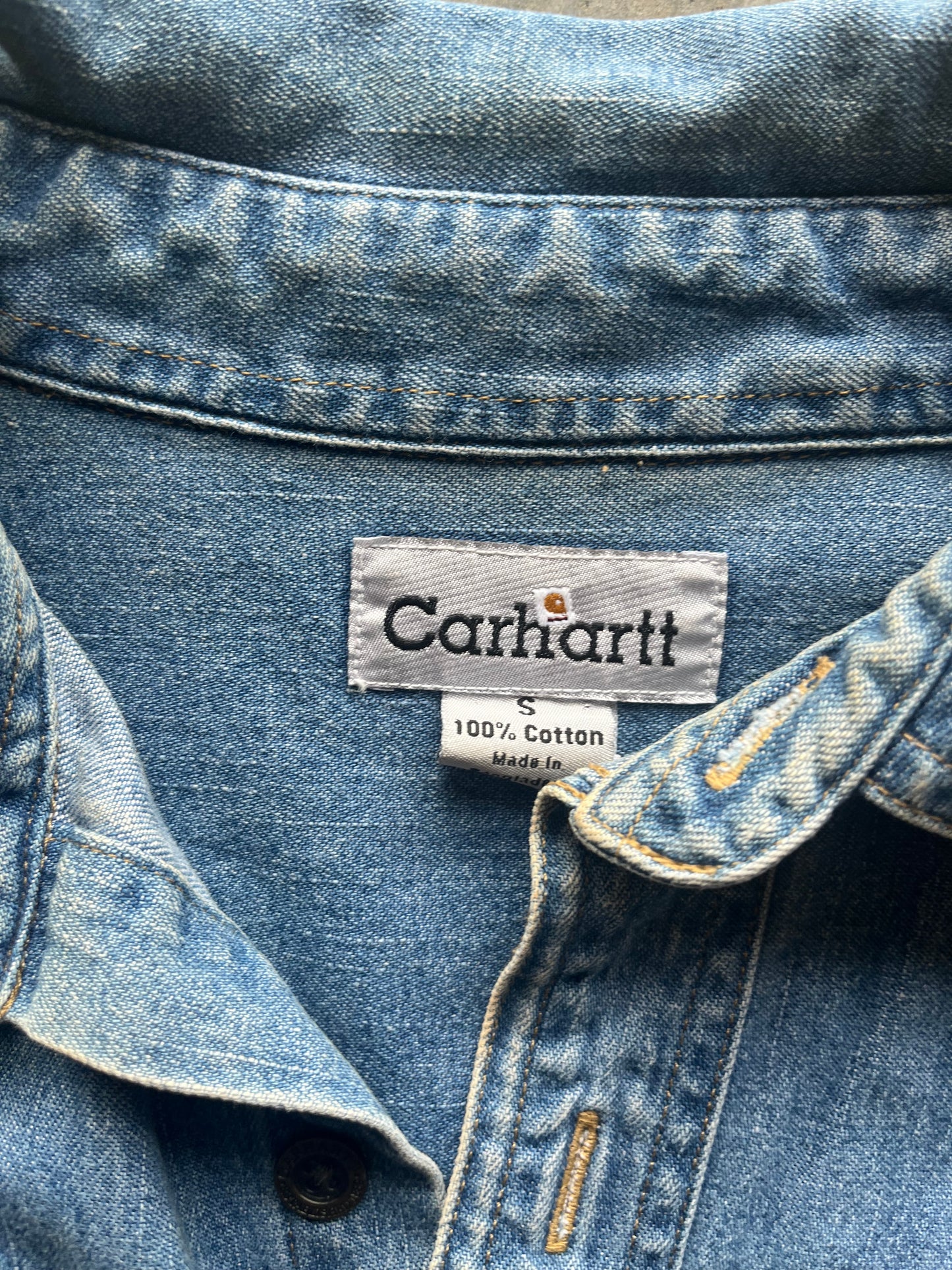 (S) Carhartt Denim Button-Up