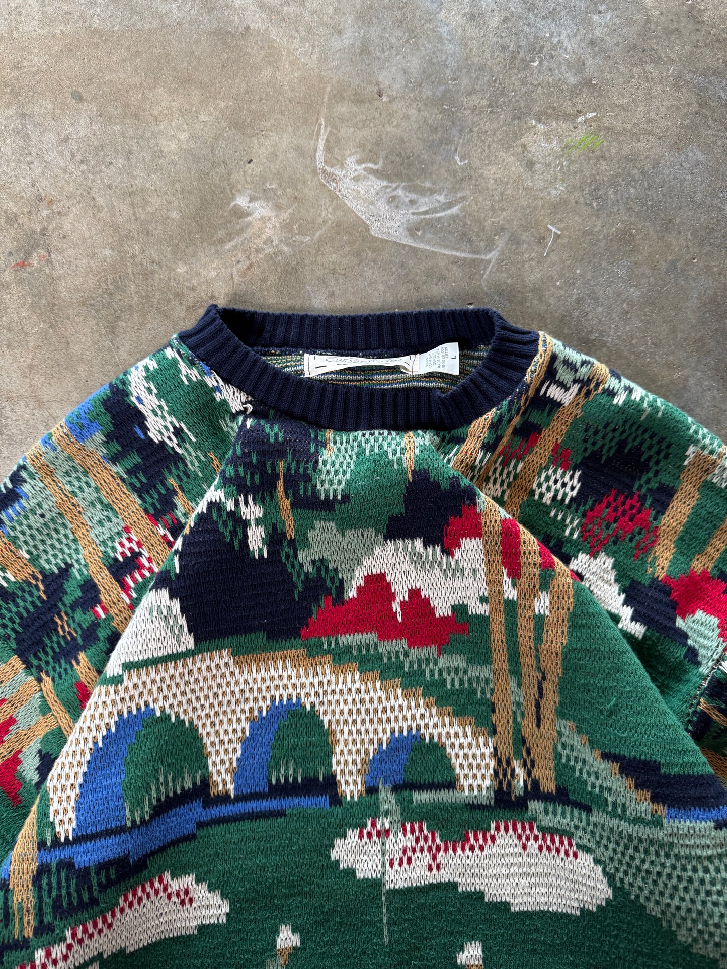 (L) Vintage Golf AOP Sweater