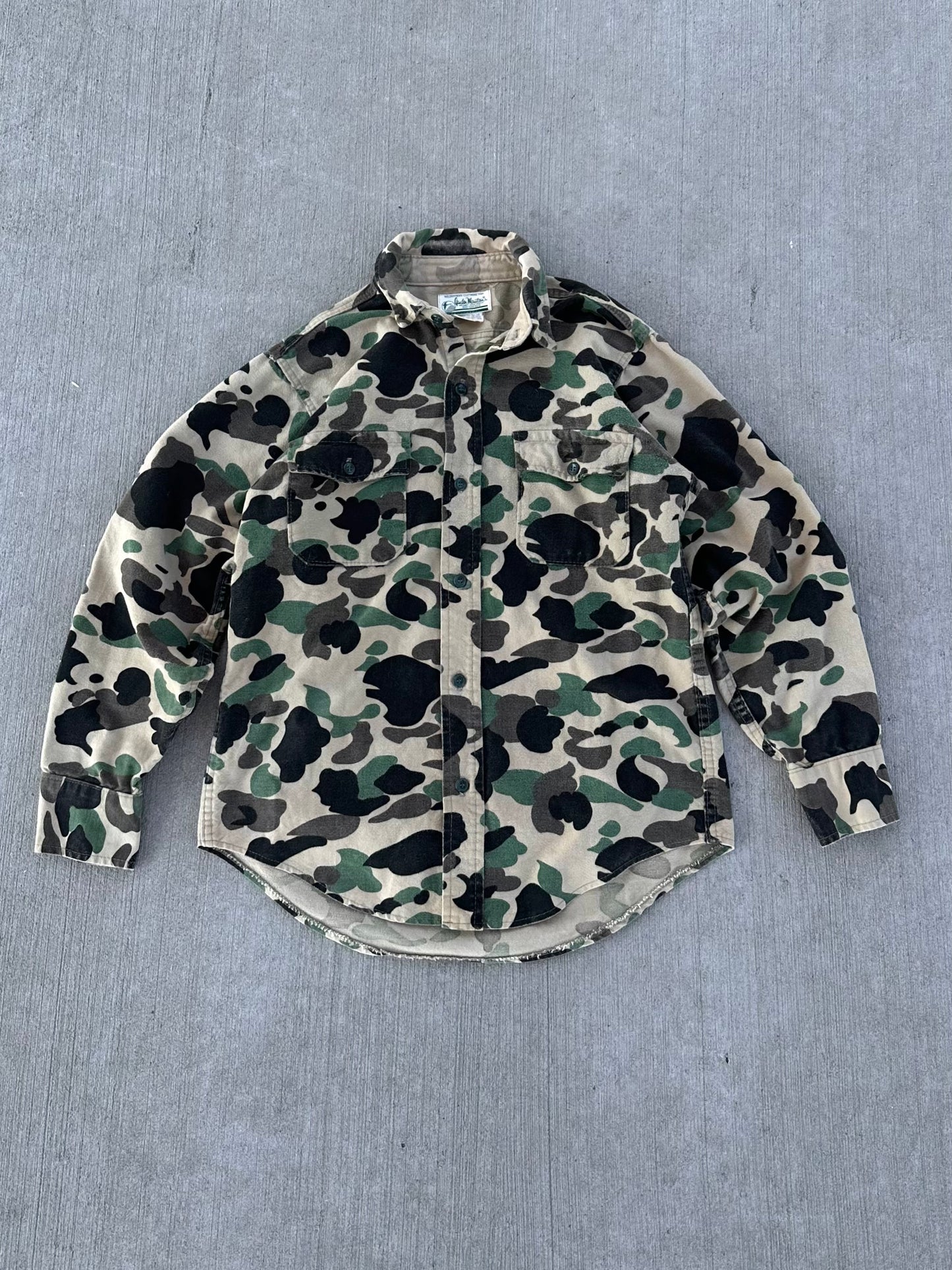 (L) Vintage 90s Duck Camo Button-Up