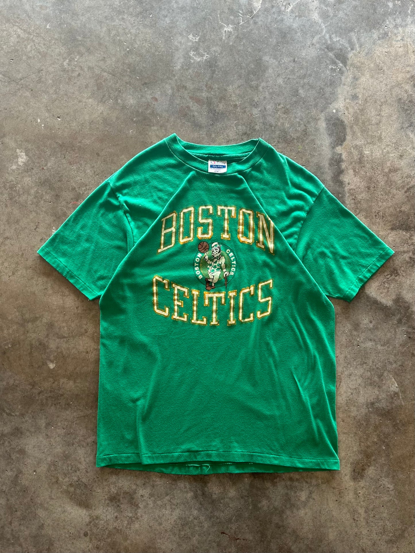 (L) Vintage Celtics Tee