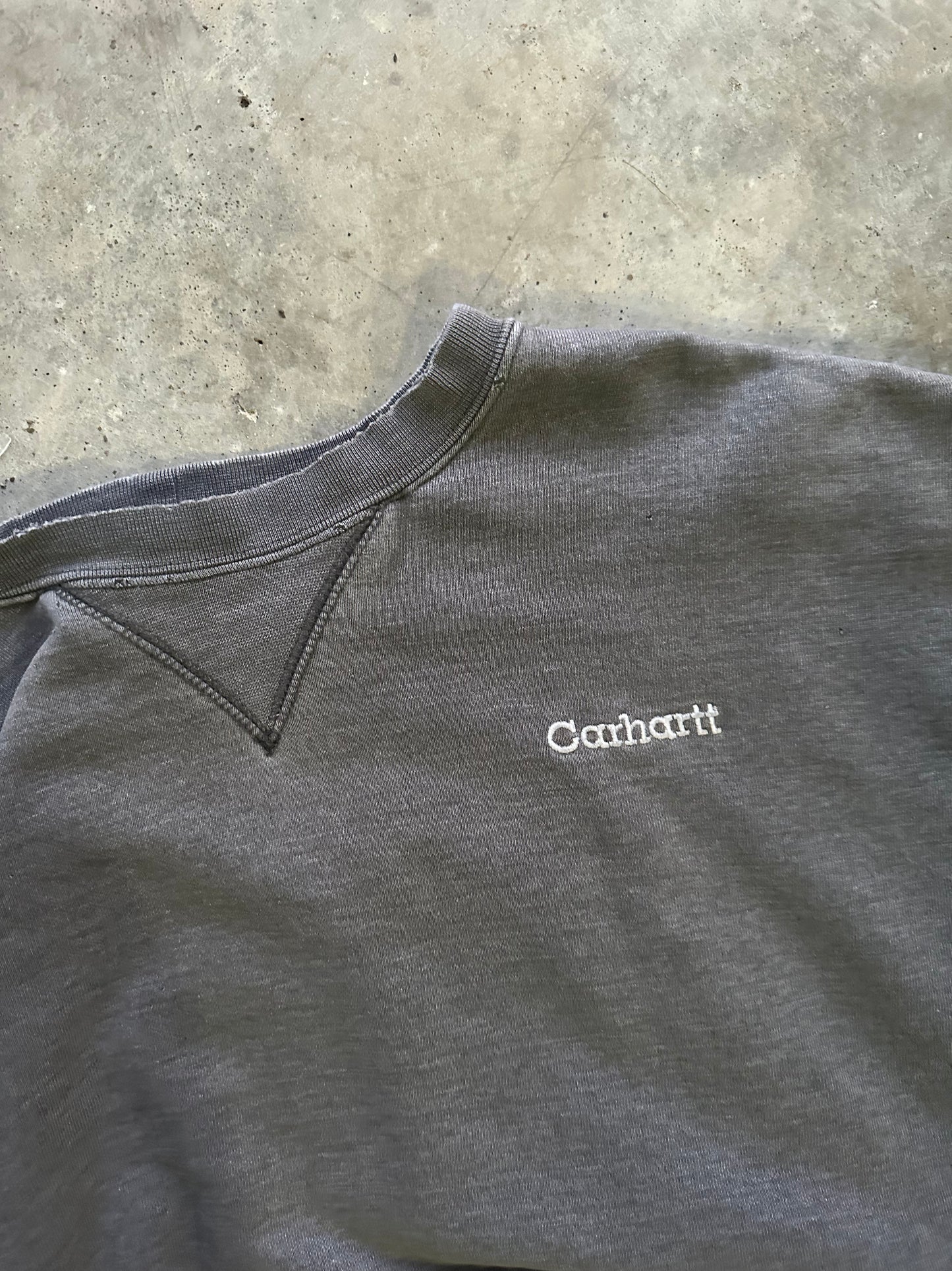 (XL) Vintage Carhartt Embroidered Sweatshirt