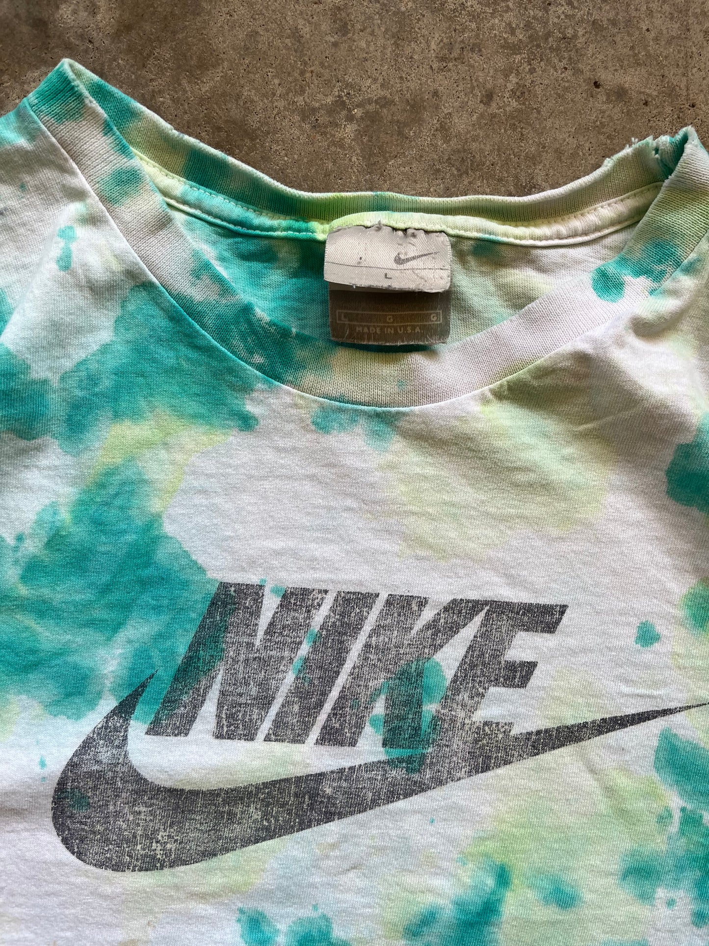 (L) 00s Nike Tie-Dye Tee