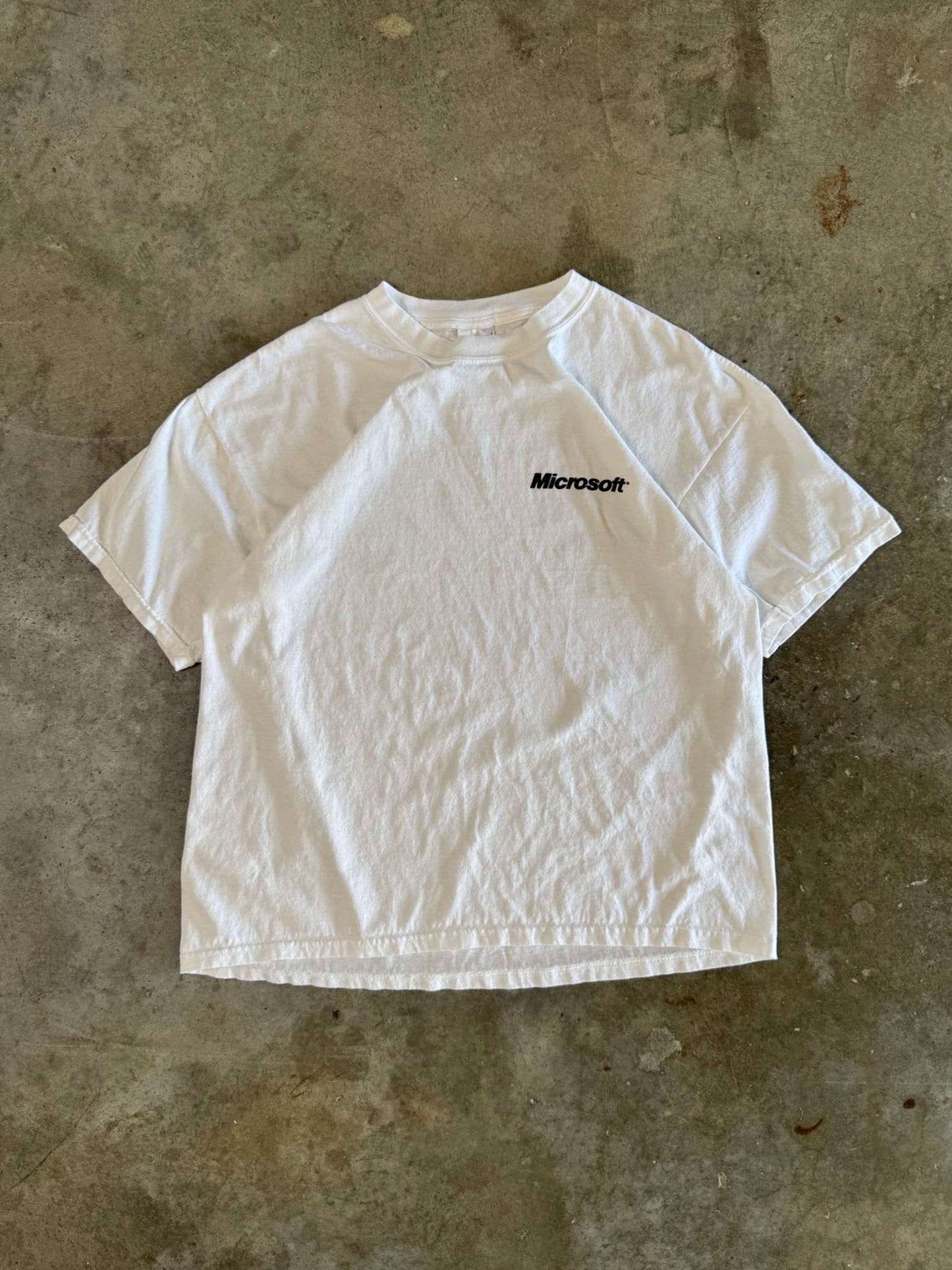 (XL) 00s Microsoft Tee