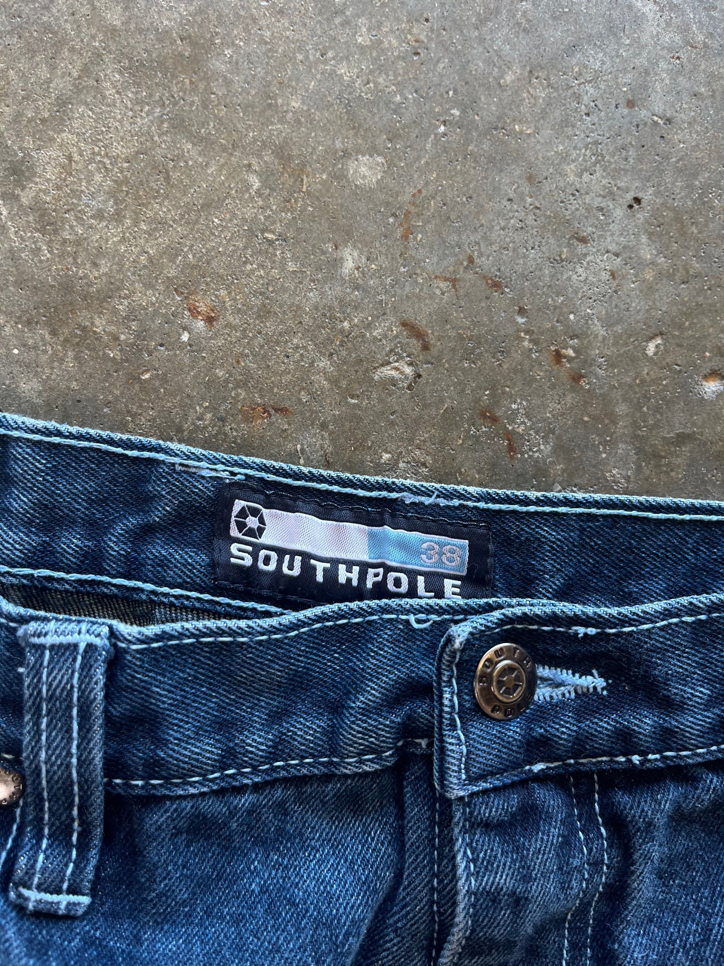 (38) SouthPole Darkwash Denim Shorts