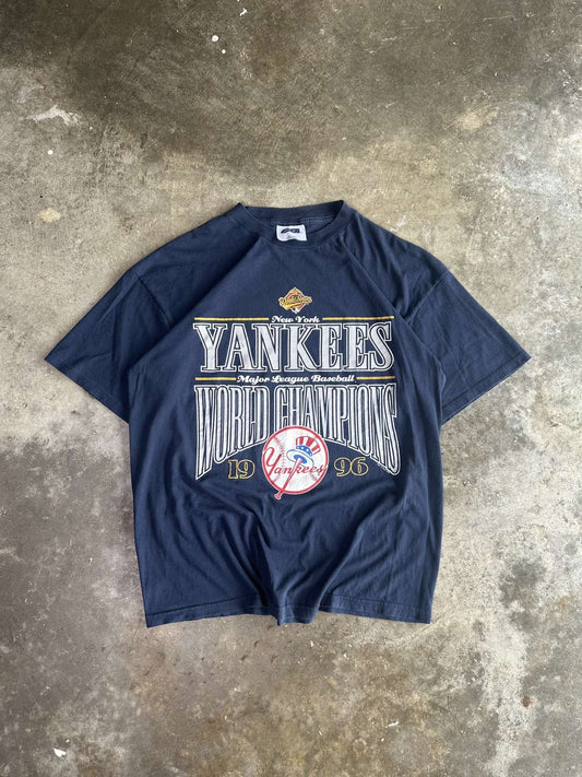 (L) 1996 Yankees Tee