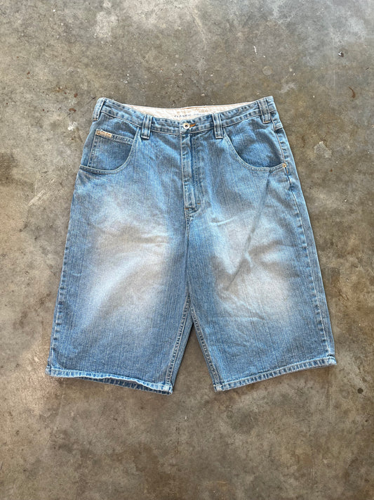 (36) Paco Denim Shorts