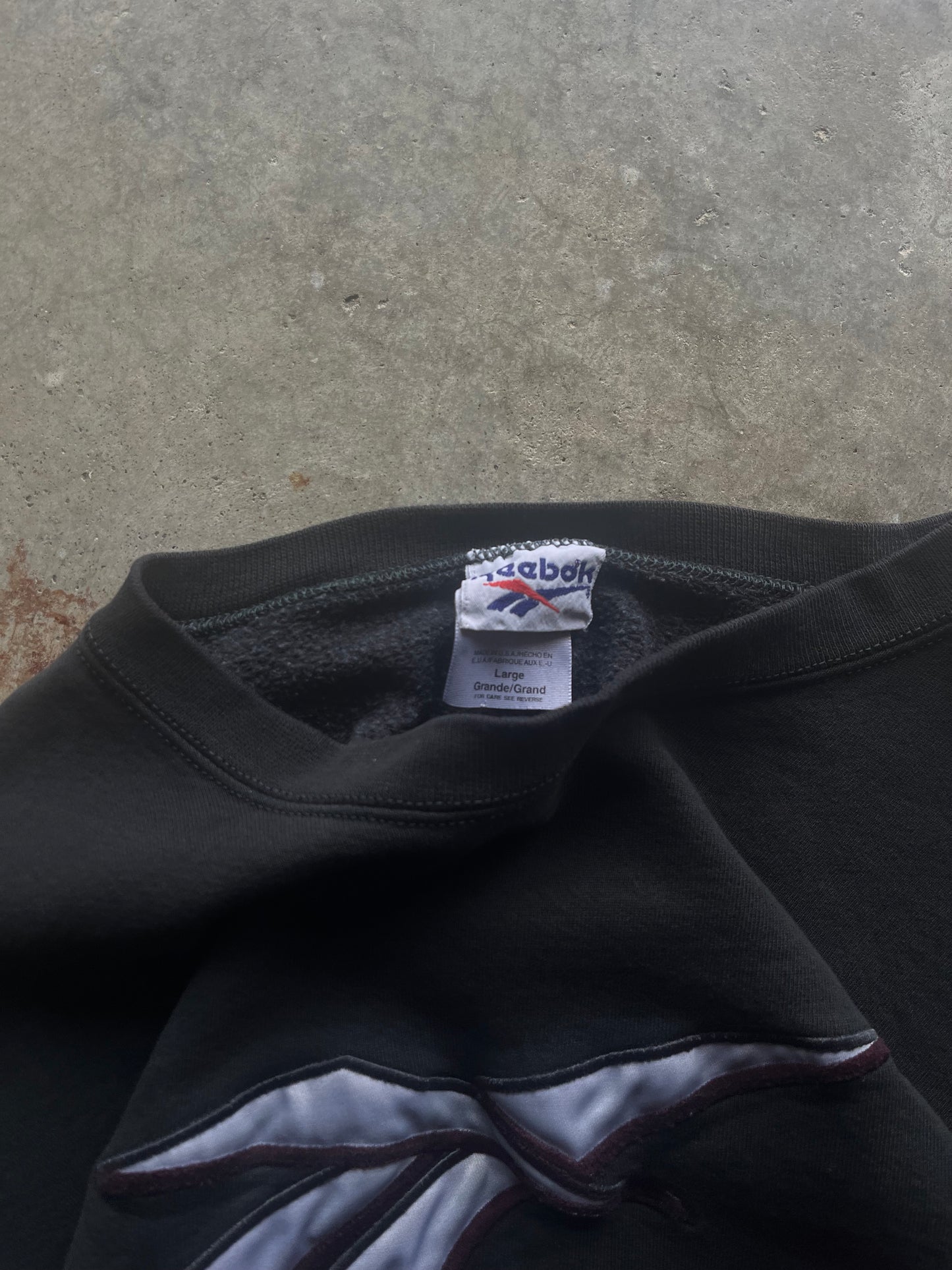 (L) Vintage Reebok Logo Sweatshirt