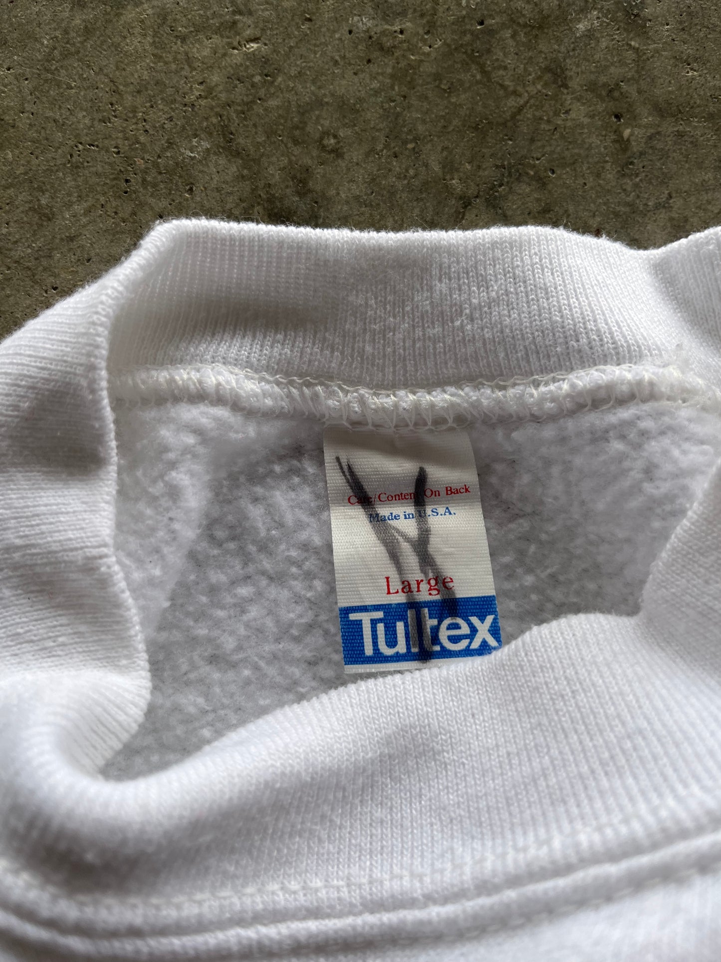 (L) Vintage Tultex Essential White Sweatshirt