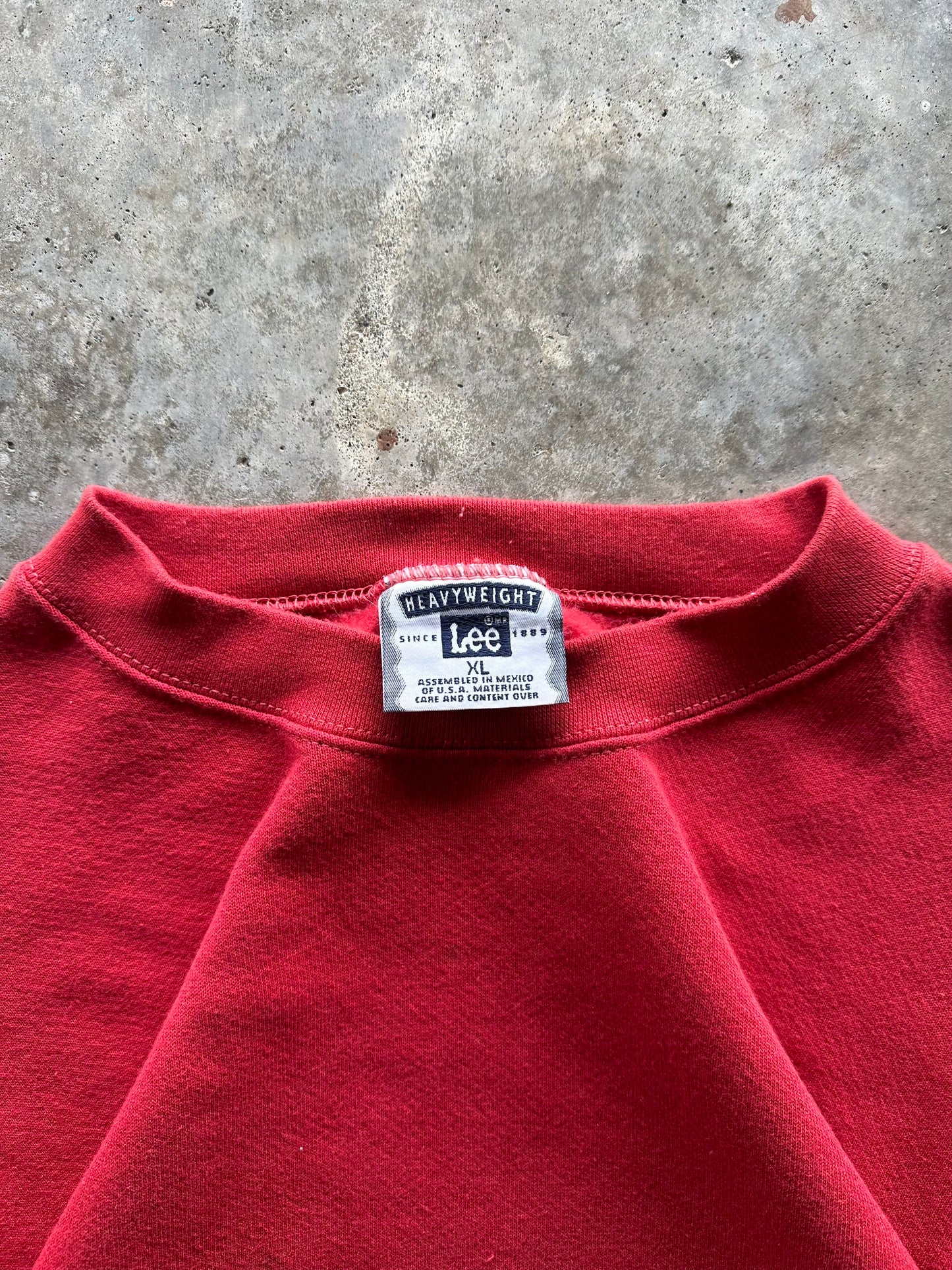 (XL) Vintage Lee Essential Red Sweatshirt