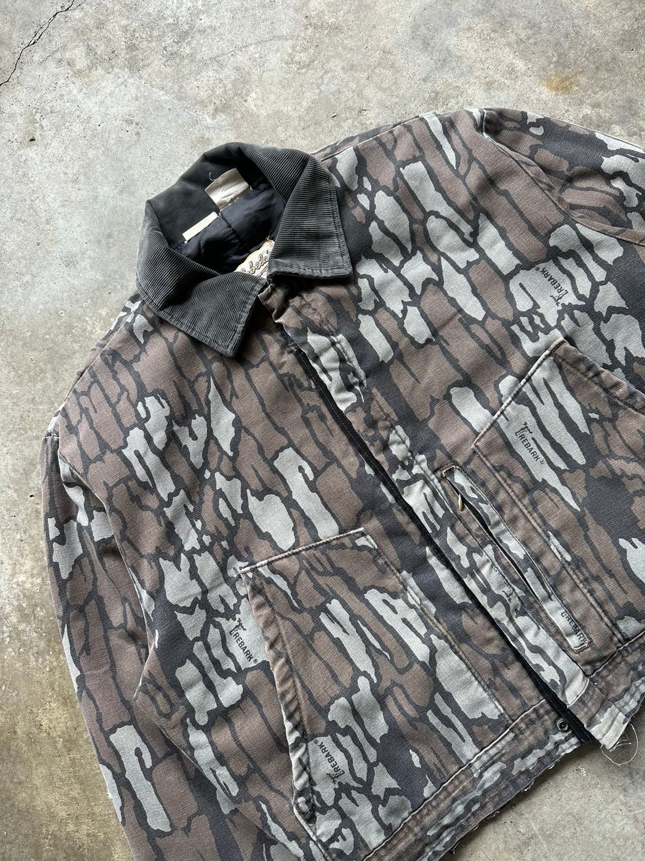 (L) Vintage Cabela's Camo Jacket