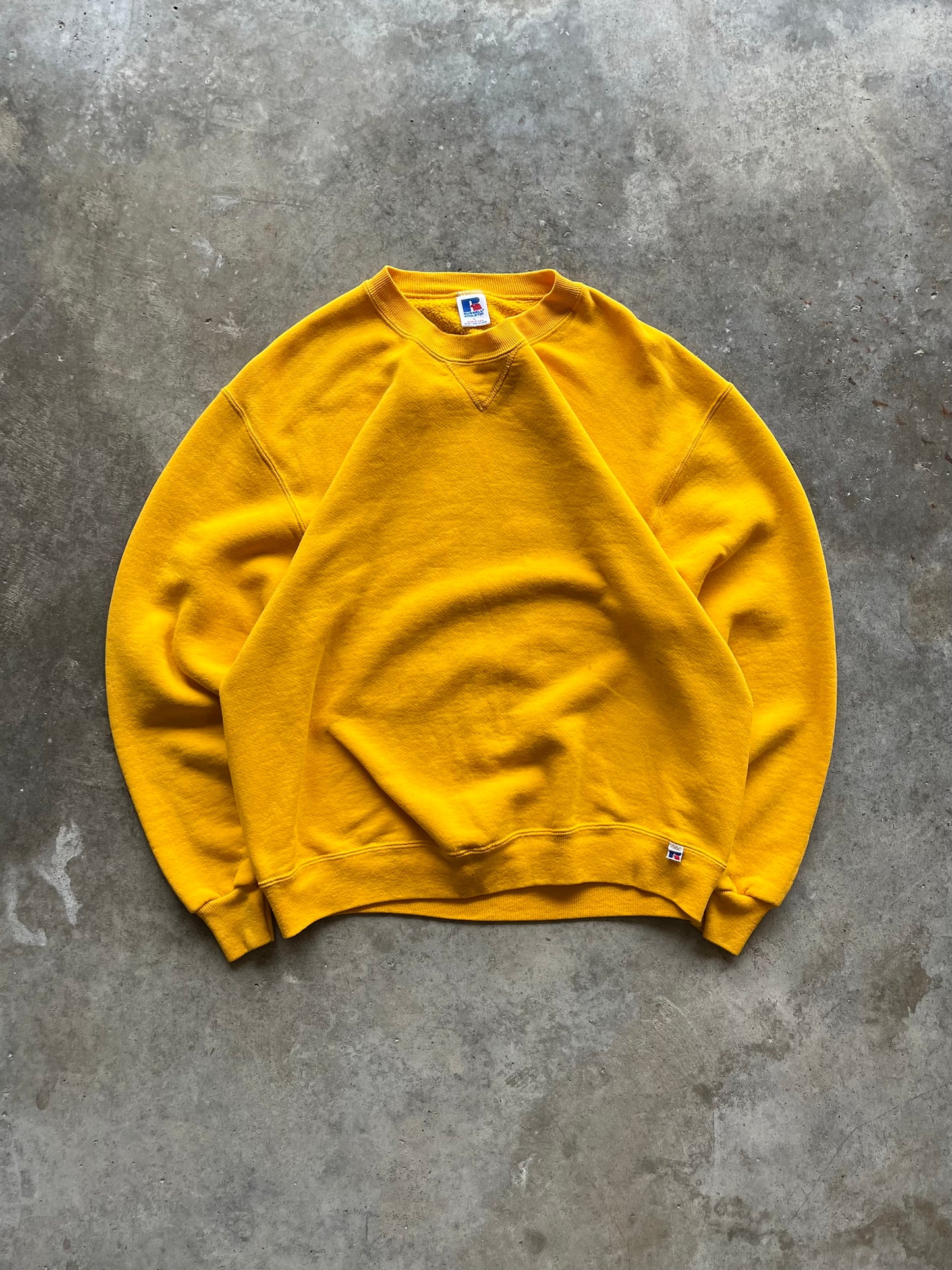 (L) Vintage Russell Yellow Sweatshirt