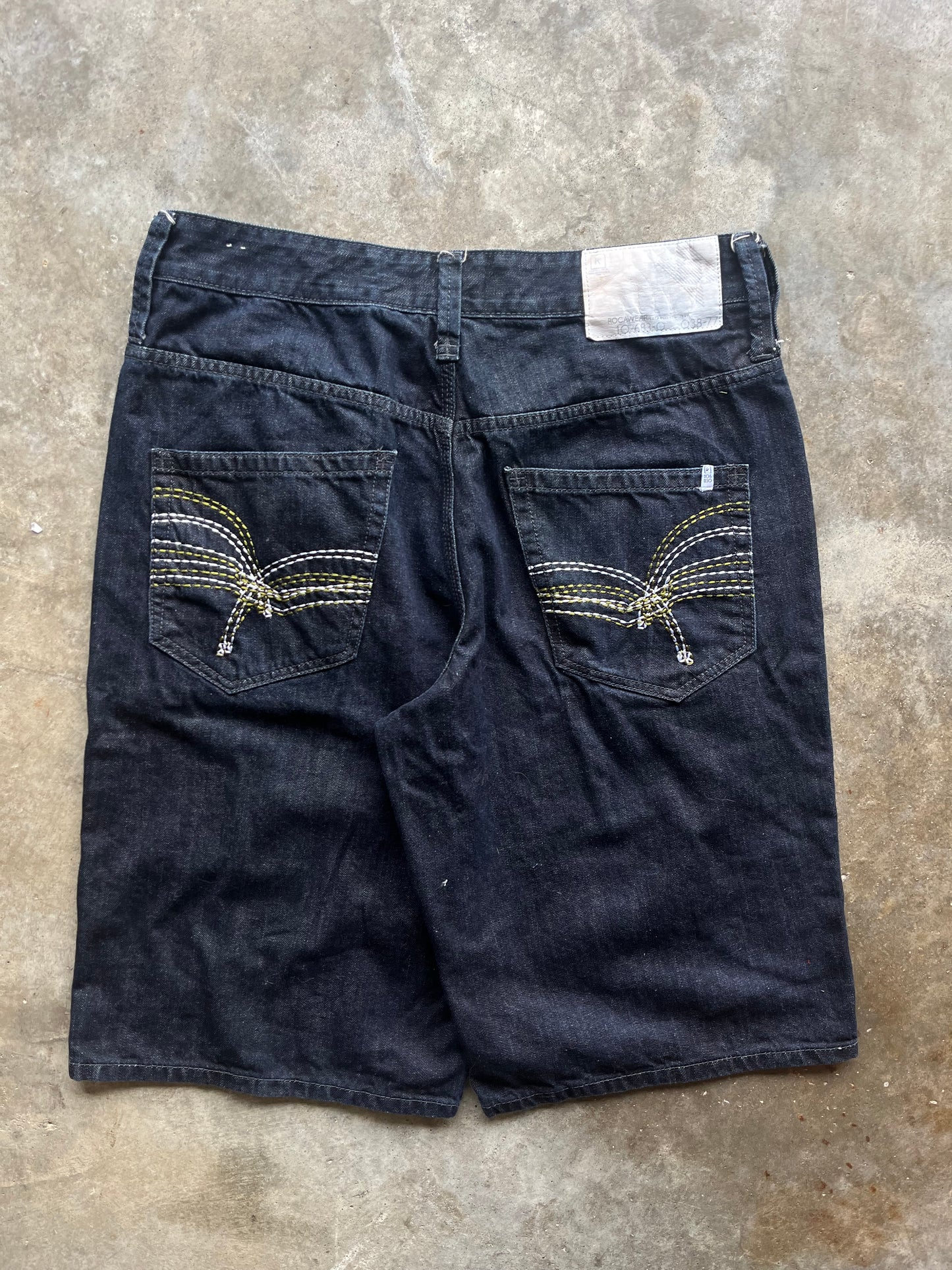 (38) Roca Wear Denim Jorts