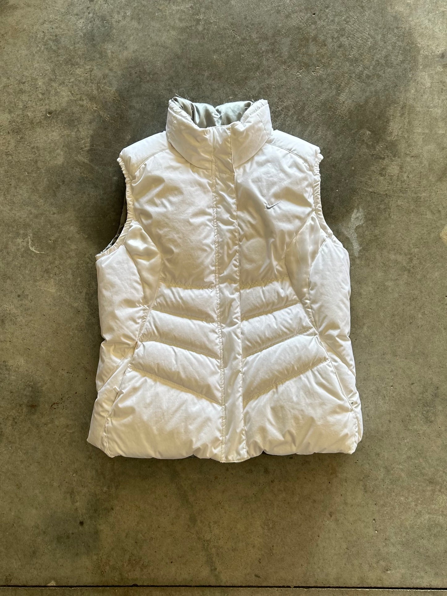 (M) 00s Nike Reversible Wmns Puffer Vest