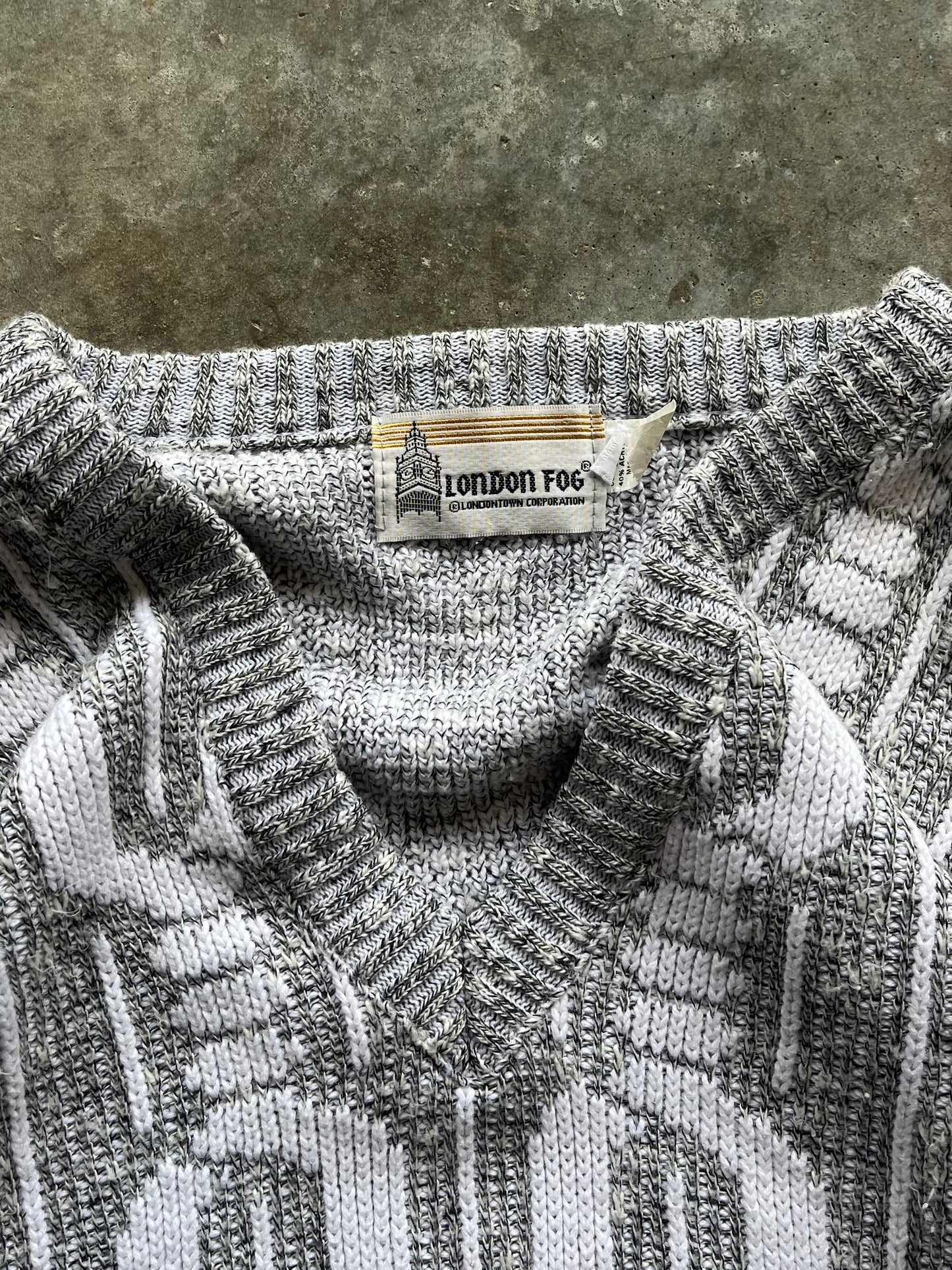 (L) 00s Heavyweight Knit Sweater