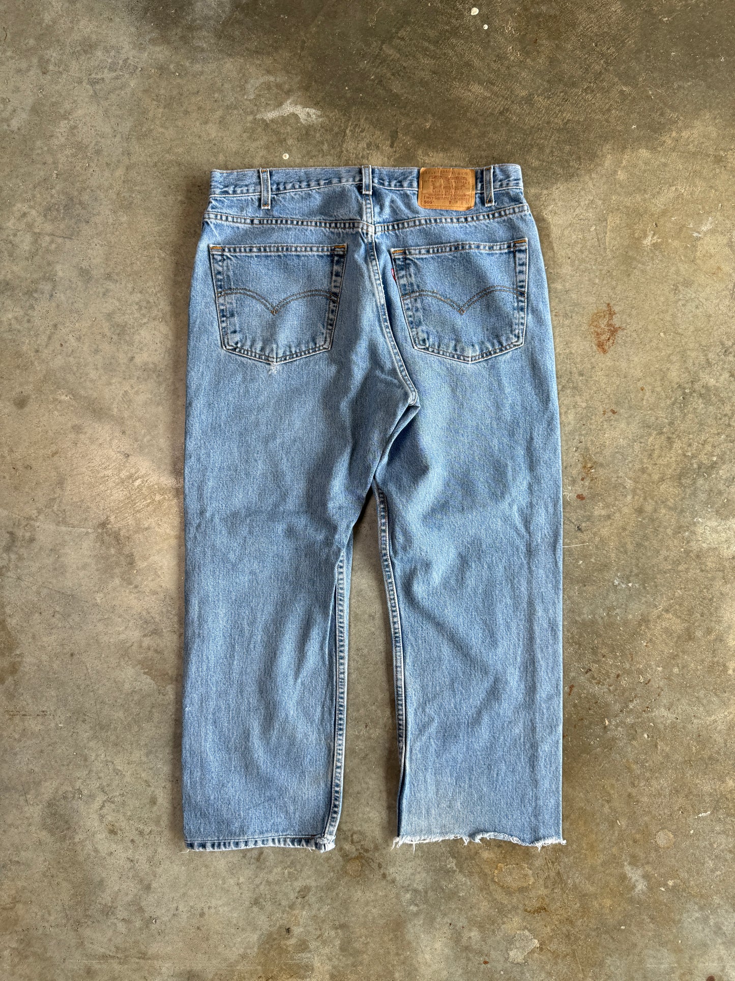 (38 x 30) Levi Regular-Fit Jeans