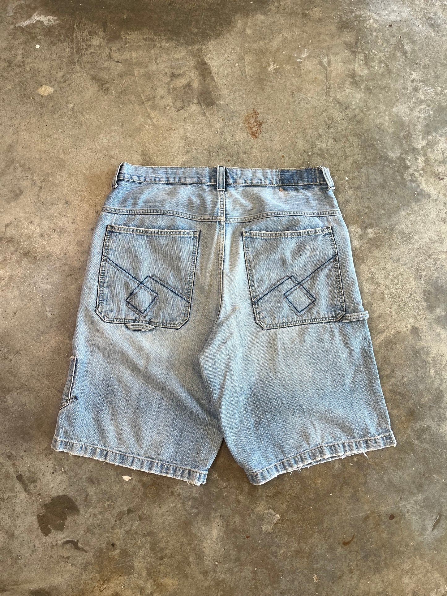 (38) JNCO Denim Shorts