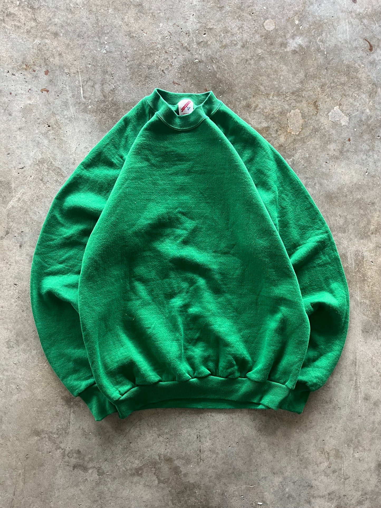 (L) Vintage Jerzees Essential Green Sweatshirt