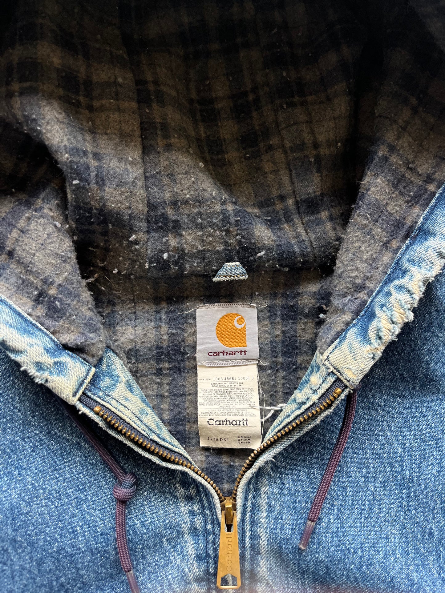 (XL) Vintage Carhartt Denim Hooded Jacket