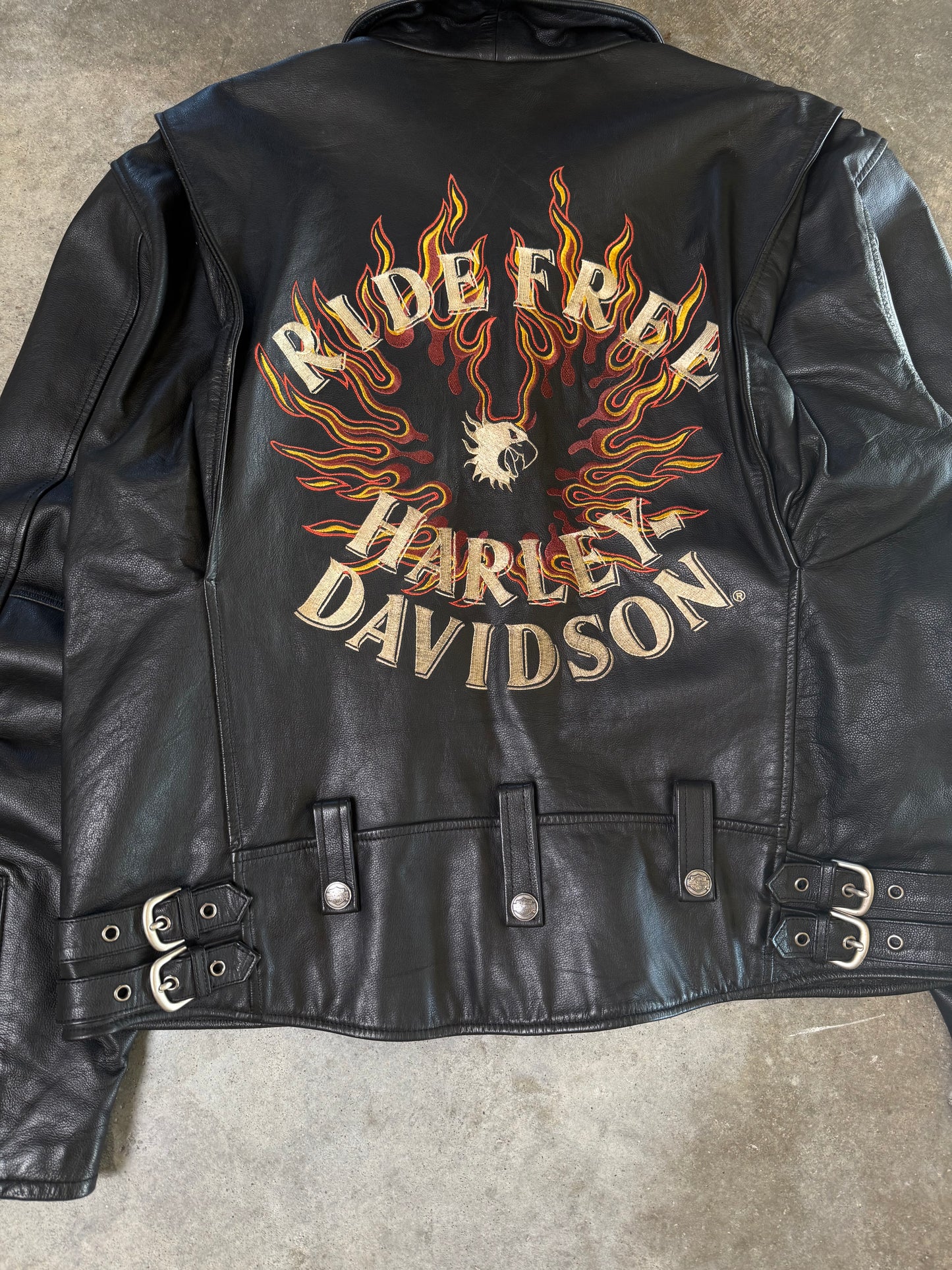 (XL) Vintage Harley Leather Jacket