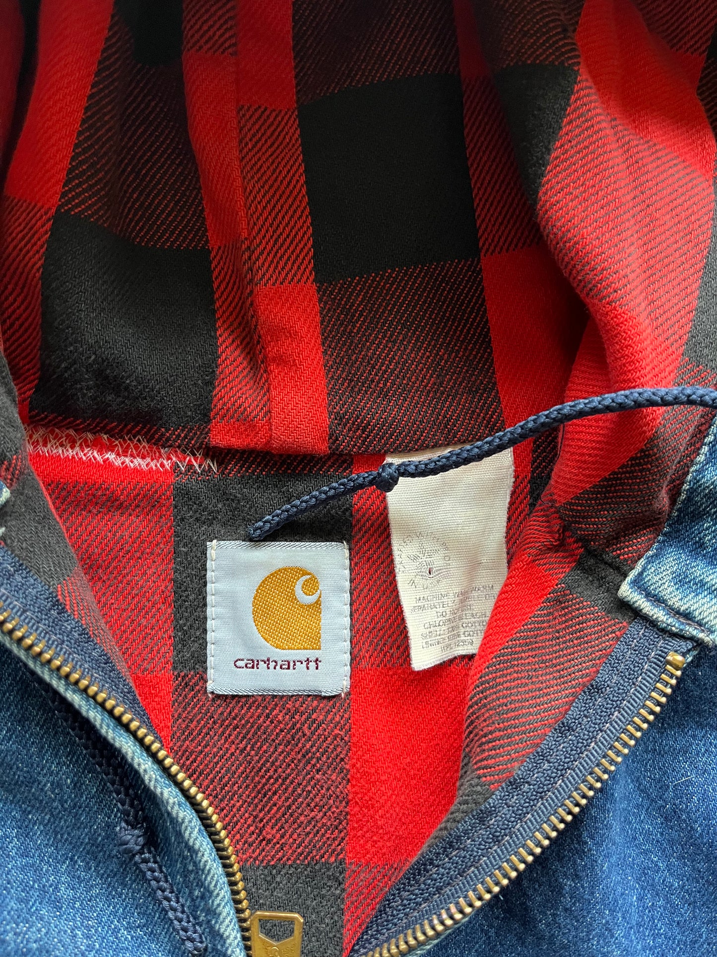 (L) Vintage Carhartt Denim Hooded Jacket